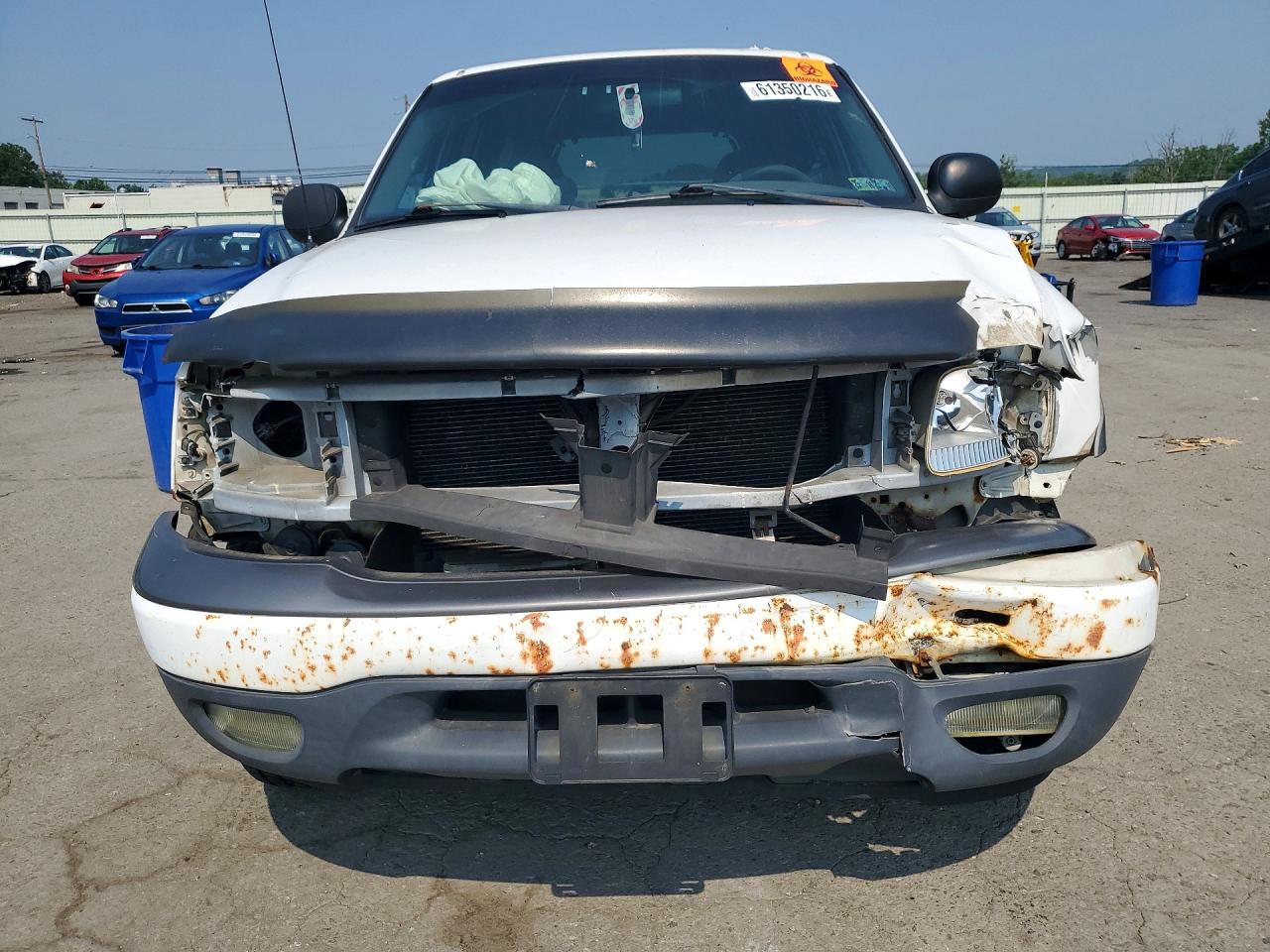 1999 Ford Expedition Eddie Bauer Белый vin: 1FMRU1867XLC52097