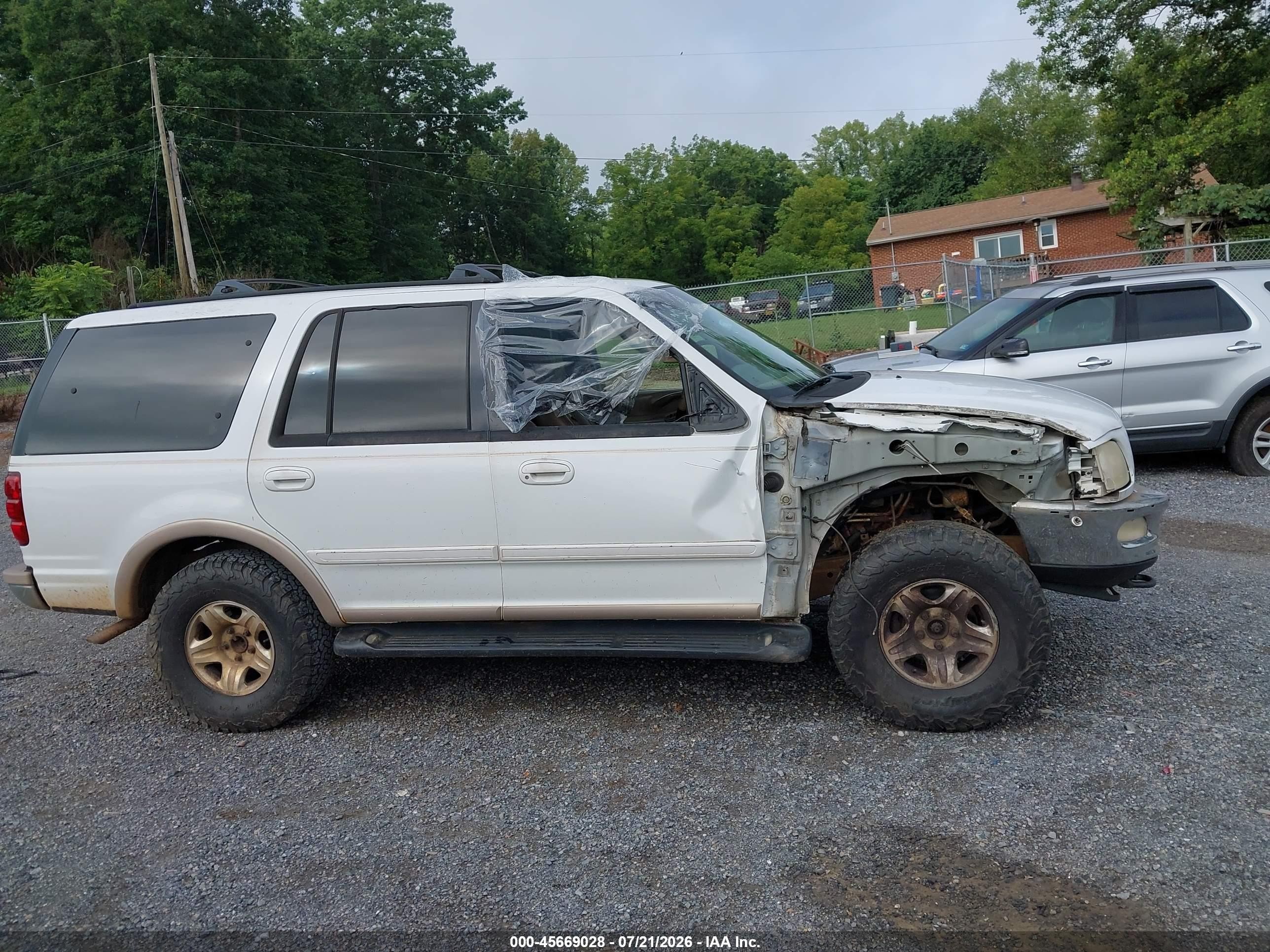 1998 Ford Expedition Eddie Bauer/xlt Белый vin: 1FMRU18W2WLA33725