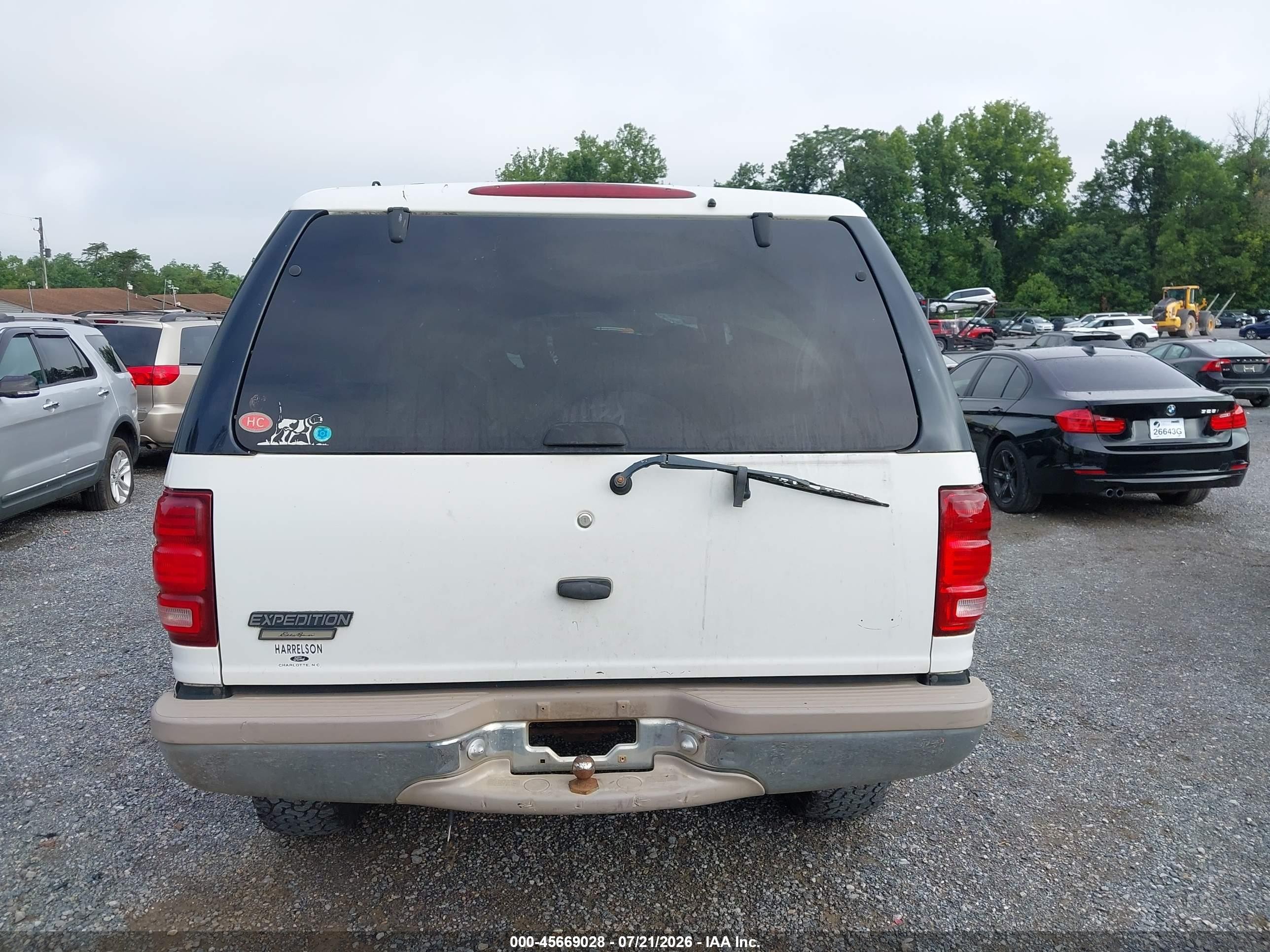1998 Ford Expedition Eddie Bauer/xlt Белый vin: 1FMRU18W2WLA33725