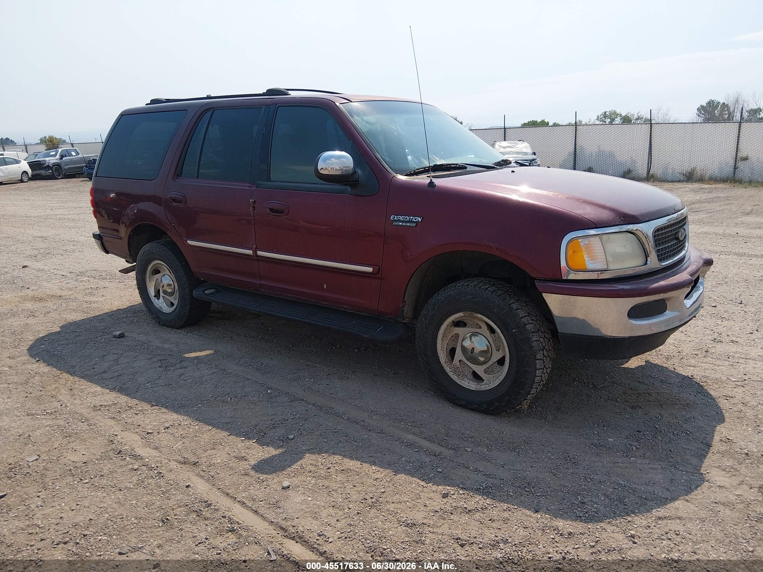 1998 Ford Expedition Eddie Bauer/xlt Purple vin: 1FMRU18W4WLC04314