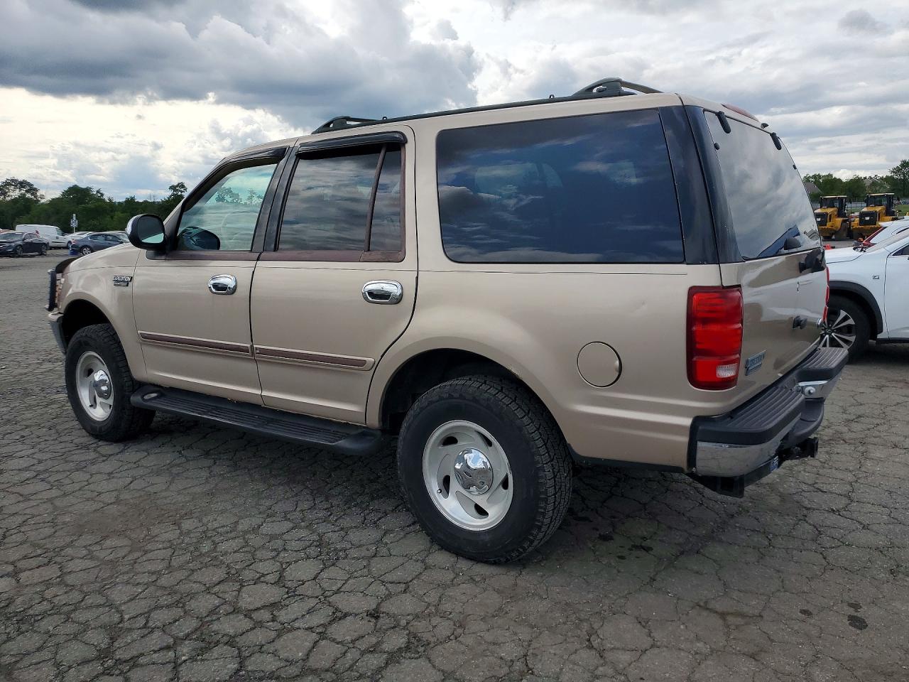 1998 Ford Expedition Beige vin: 1FMRU18W5WLA99816