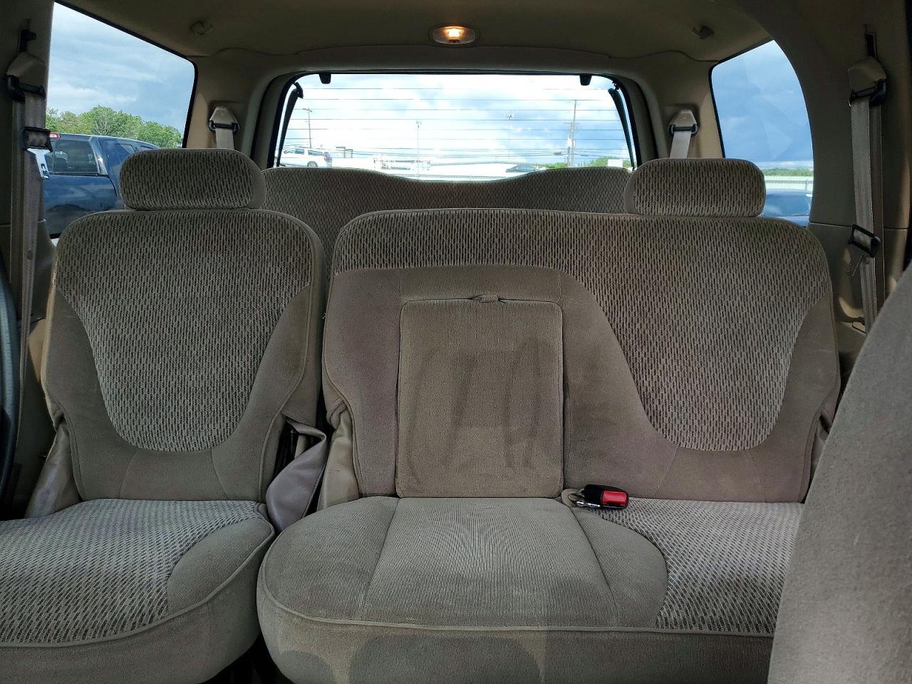 1998 Ford Expedition Beige vin: 1FMRU18W5WLA99816