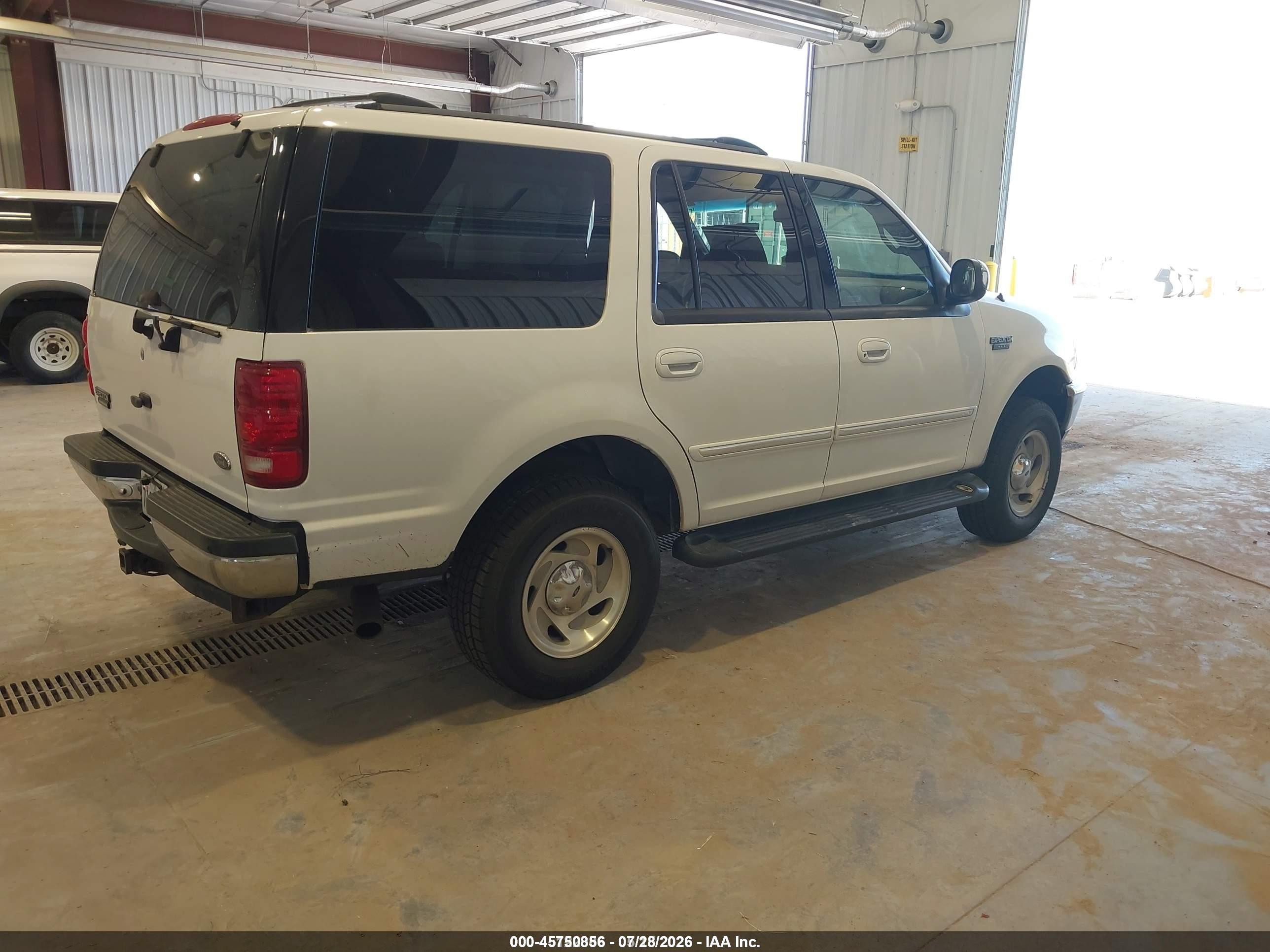 1998 Ford Expedition Eddie Bauer/xlt White vin: 1FMRU18W6WLC34964