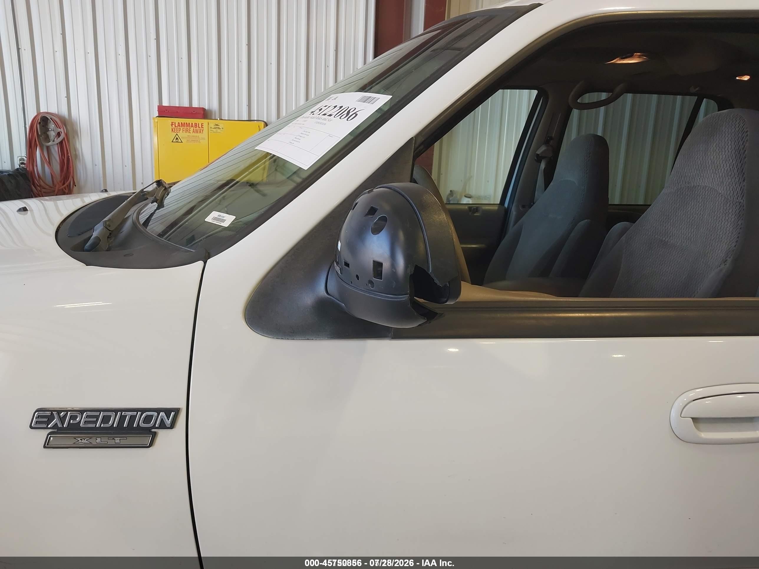 1998 Ford Expedition Eddie Bauer/xlt White vin: 1FMRU18W6WLC34964