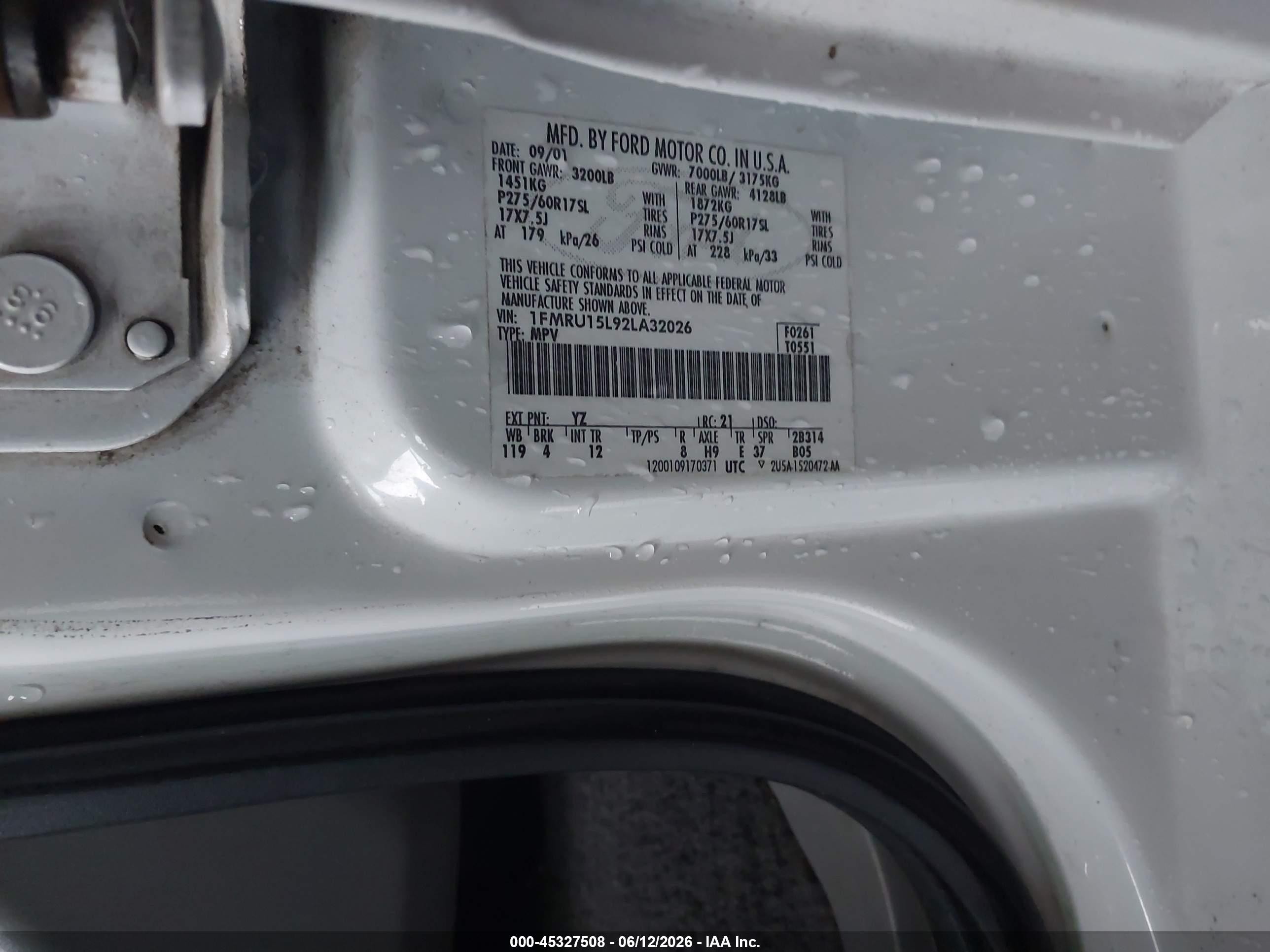 2002 Ford Expedition Eddie Bauer White vin: 1FMRU5L92LA32026