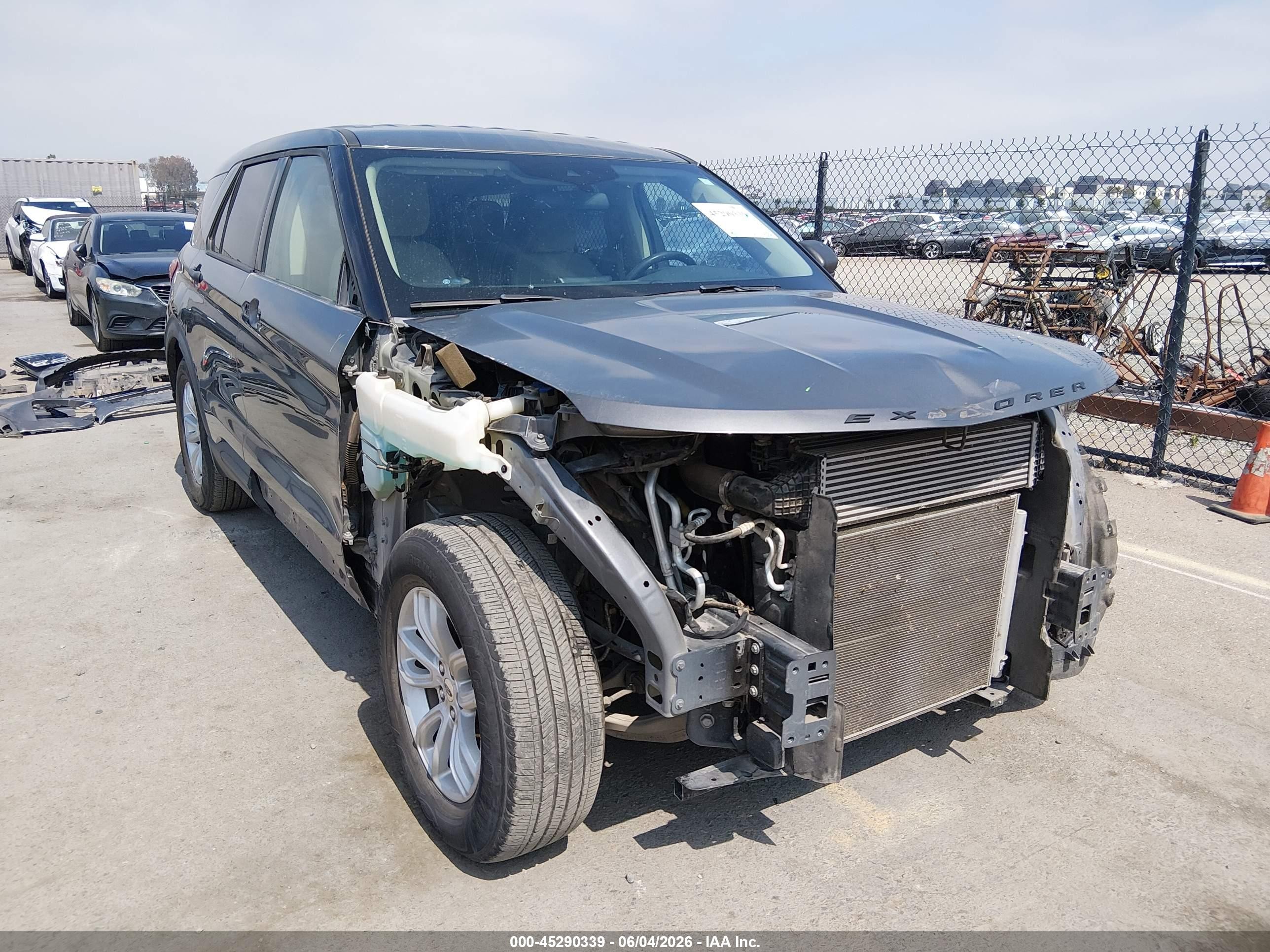 2021 Ford Explorer Серый vin: 1FMSK7BH4MGA63058
