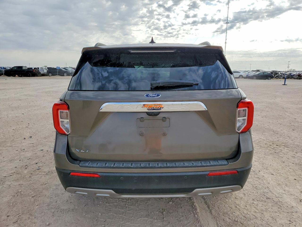 2021 Ford Explorer Xlt Brown vin: 1FMSK7DH0MGA71140