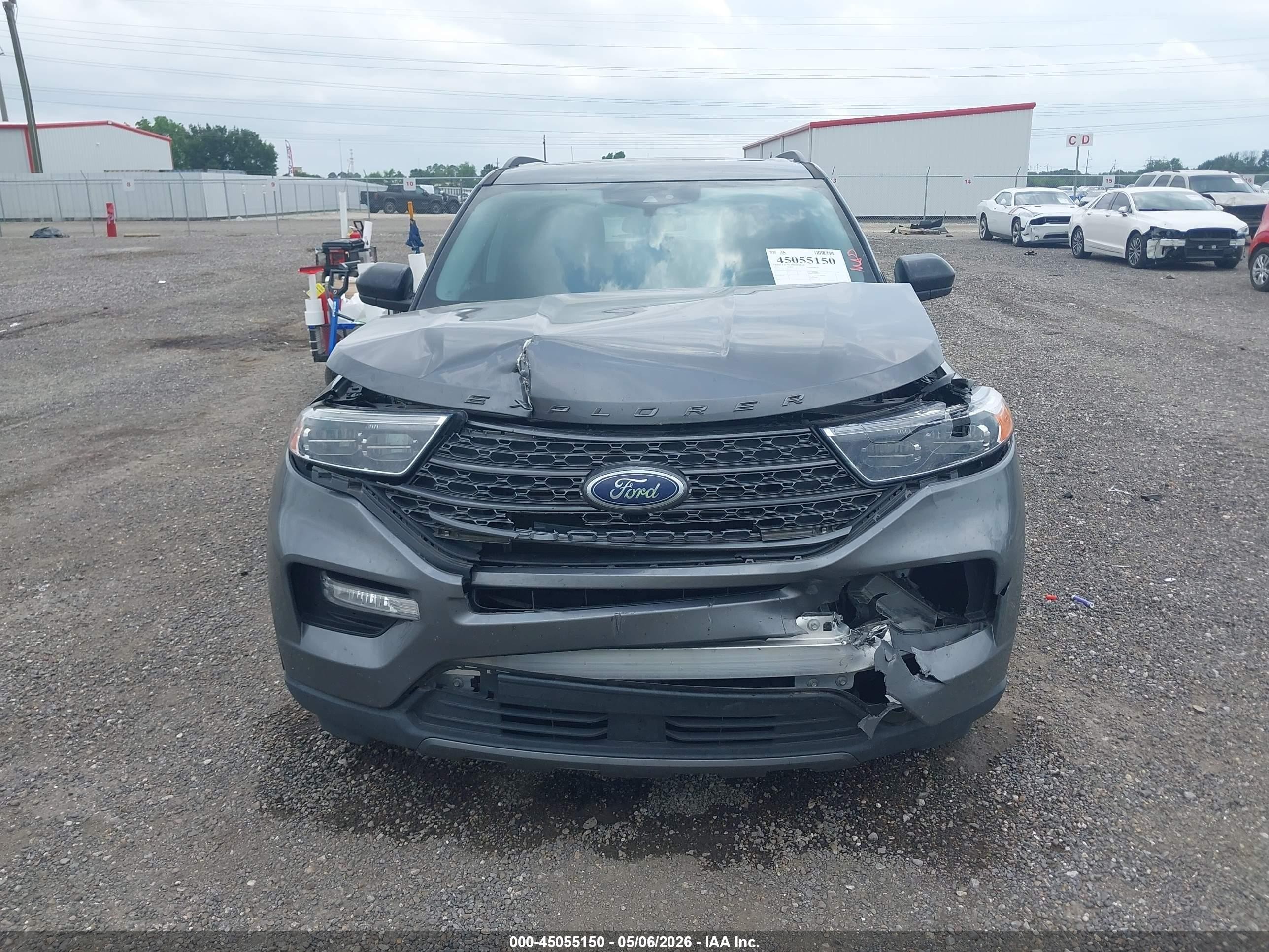 2022 Ford Explorer Xlt Серый vin: 1FMSK7DH0NGB59915