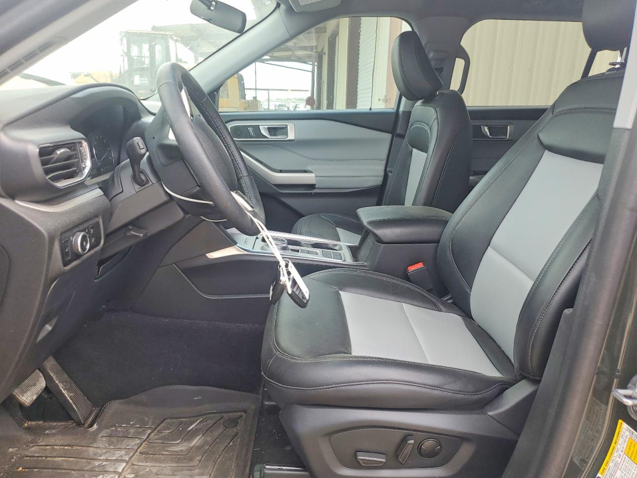 2024 Ford Explorer Xlt Черный vin: 1FMSK7DH1RGA38882