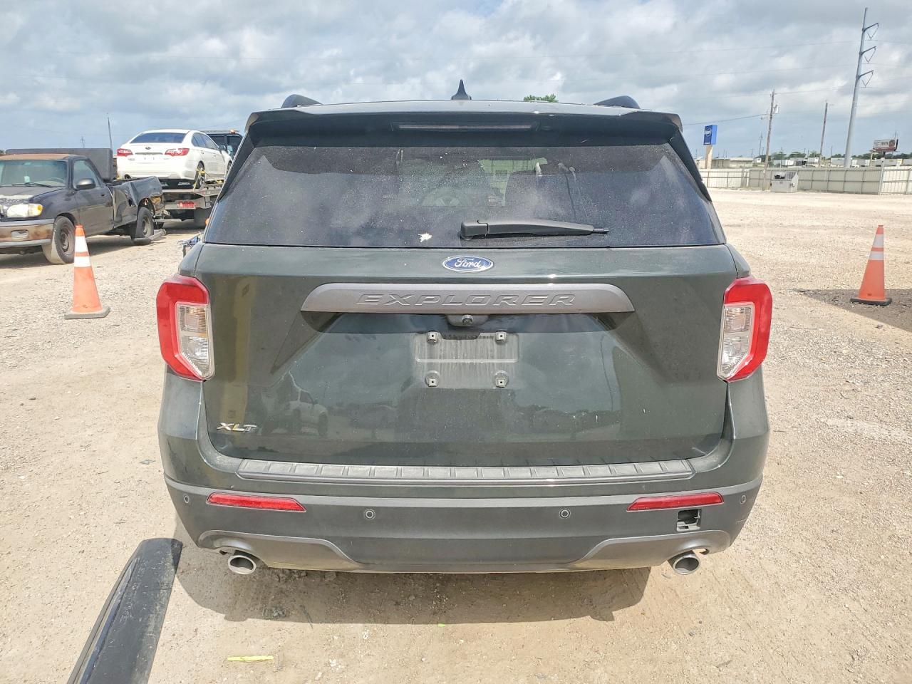 2024 Ford Explorer Xlt Черный vin: 1FMSK7DH1RGA38882