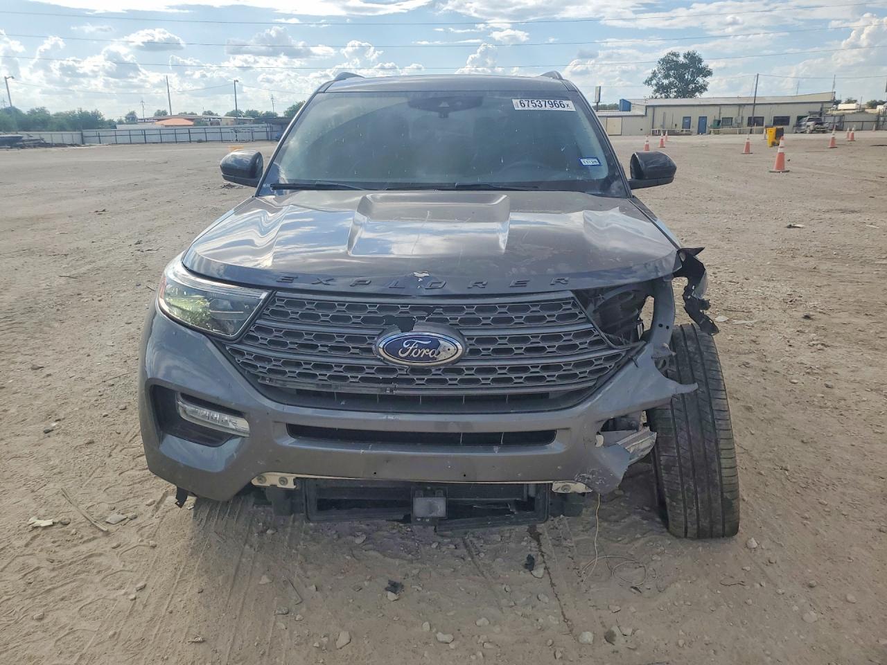 2022 Ford Explorer Xlt Charcoal vin: 1FMSK7DH2NGB72276