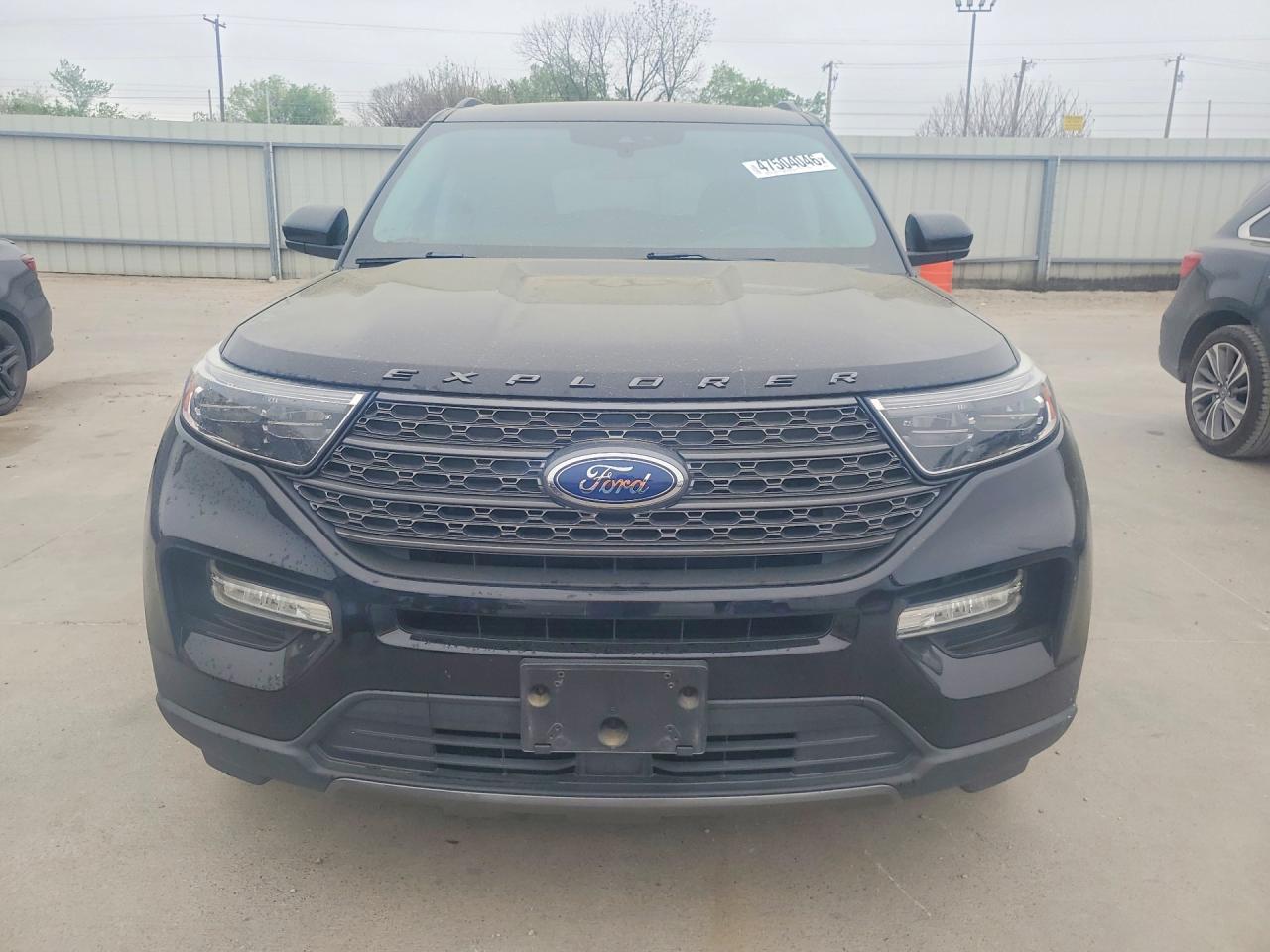 2022 Ford Explorer Xlt Black vin: 1FMSK7DH3NGB42364
