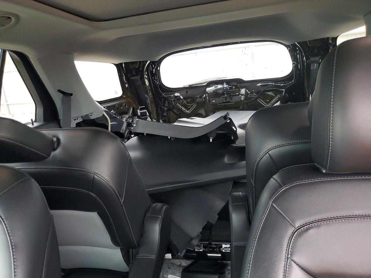 2022 Ford Explorer Xlt Black vin: 1FMSK7DH3NGB42364
