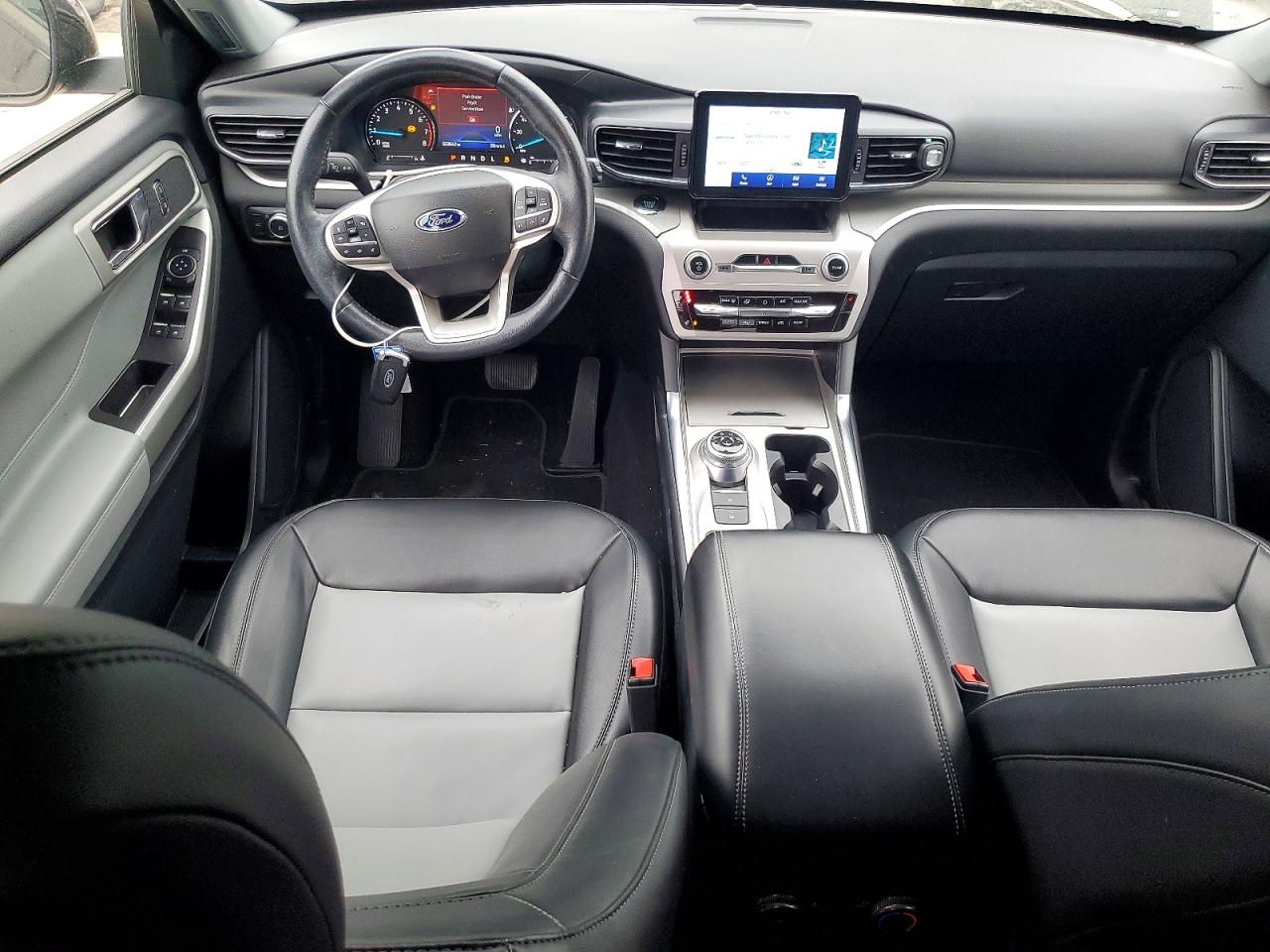 2022 Ford Explorer Xlt Black vin: 1FMSK7DH3NGB42364