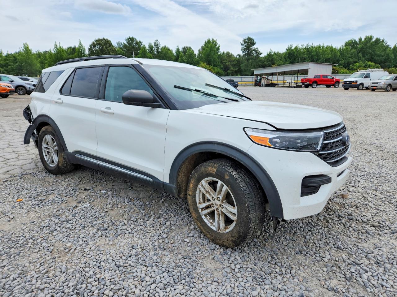 2023 Ford Explorer Xlt White vin: 1FMSK7DH3PGA88017