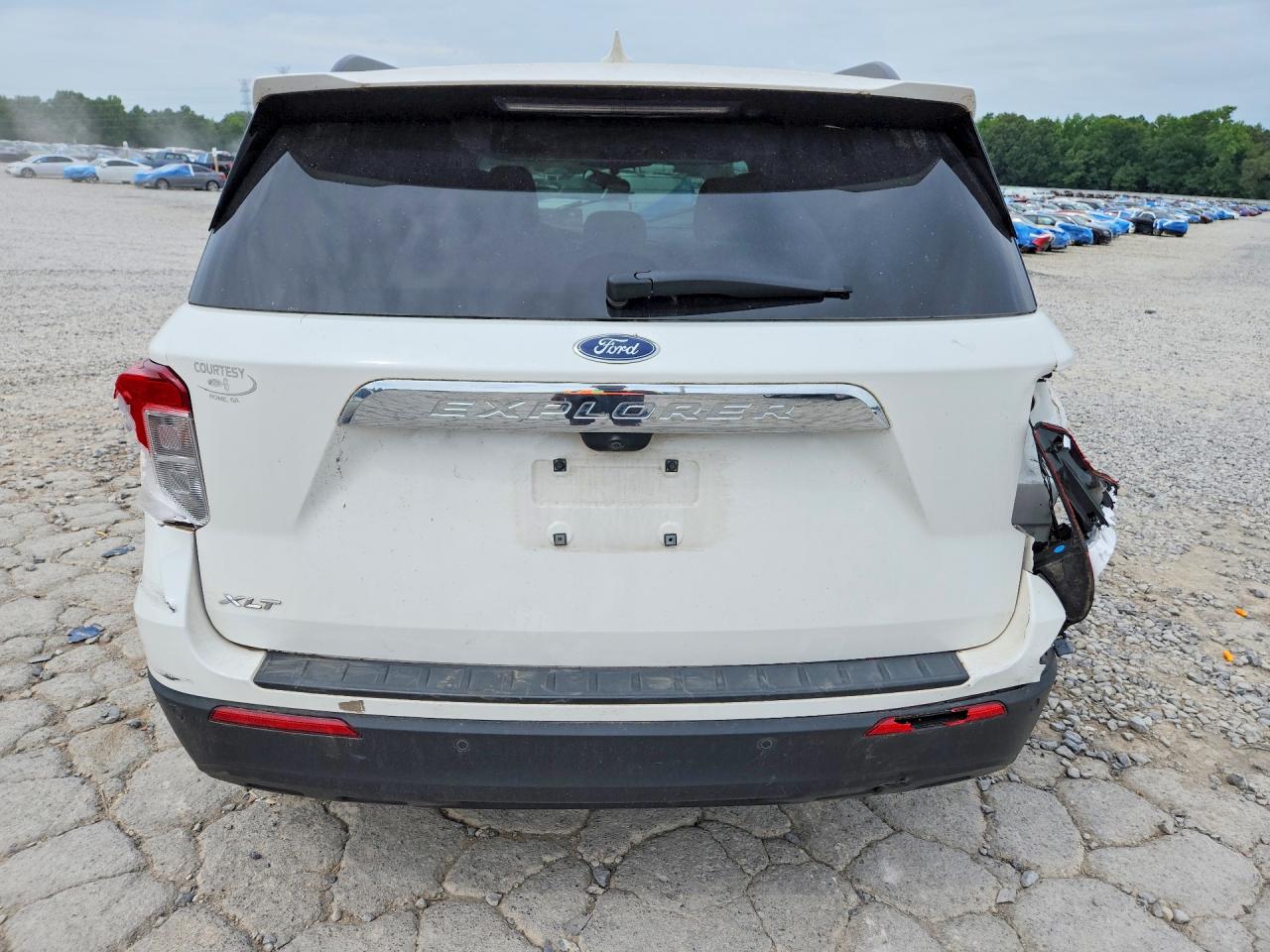 2023 Ford Explorer Xlt White vin: 1FMSK7DH3PGA88017
