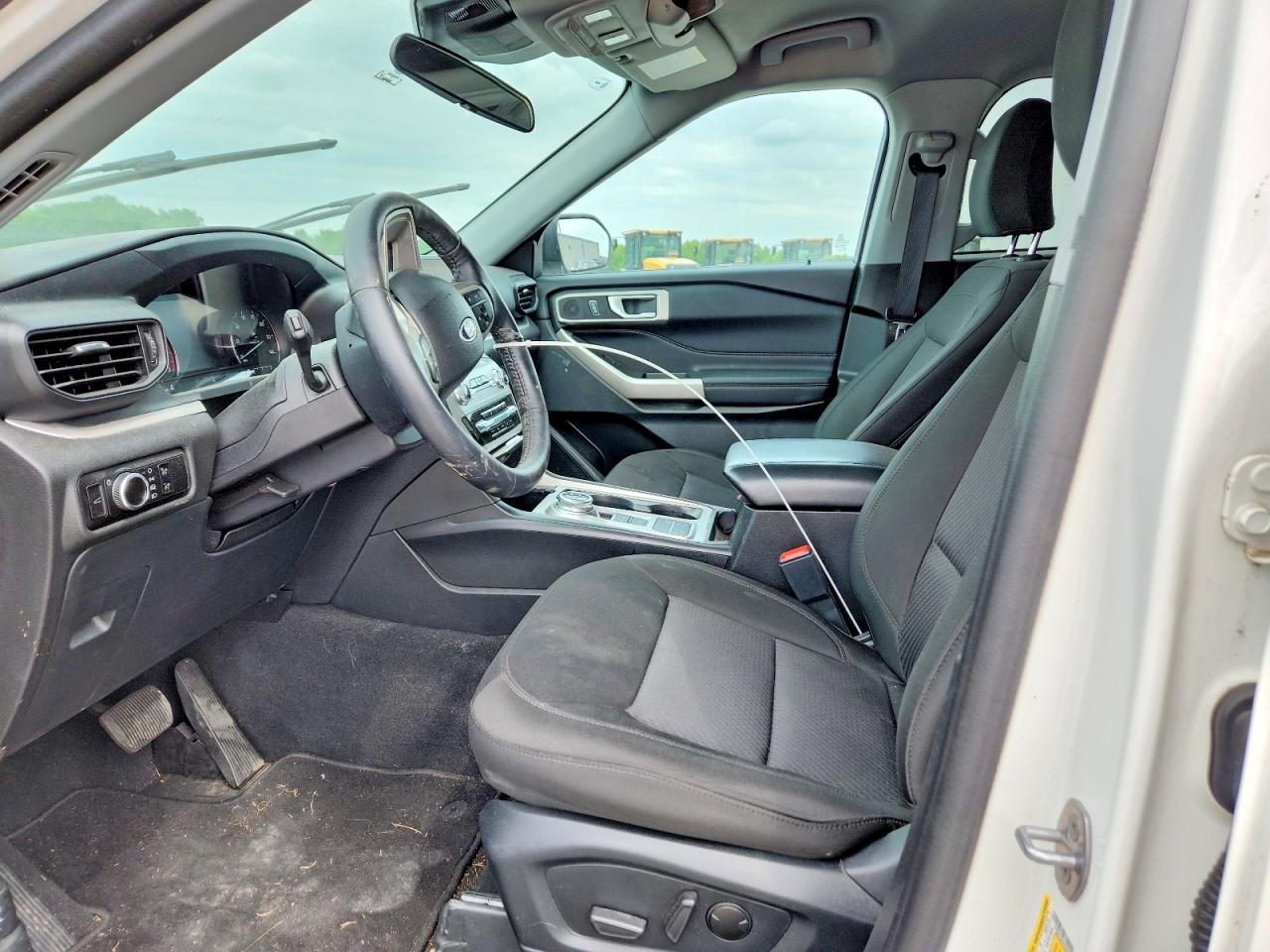 2023 Ford Explorer Xlt White vin: 1FMSK7DH3PGA88017
