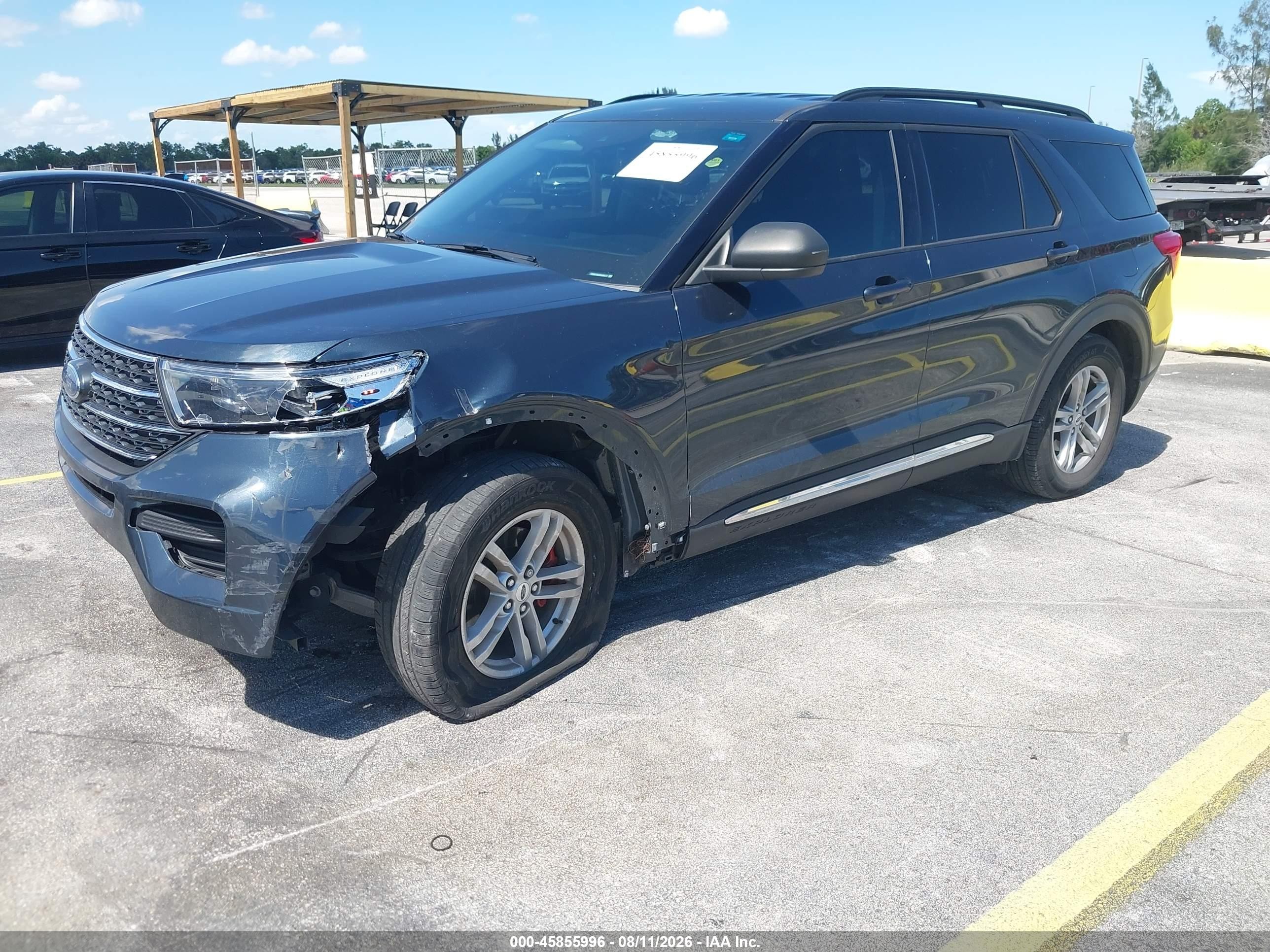2023 Ford Explorer Xlt Gray vin: 1FMSK7DH3PGA98417