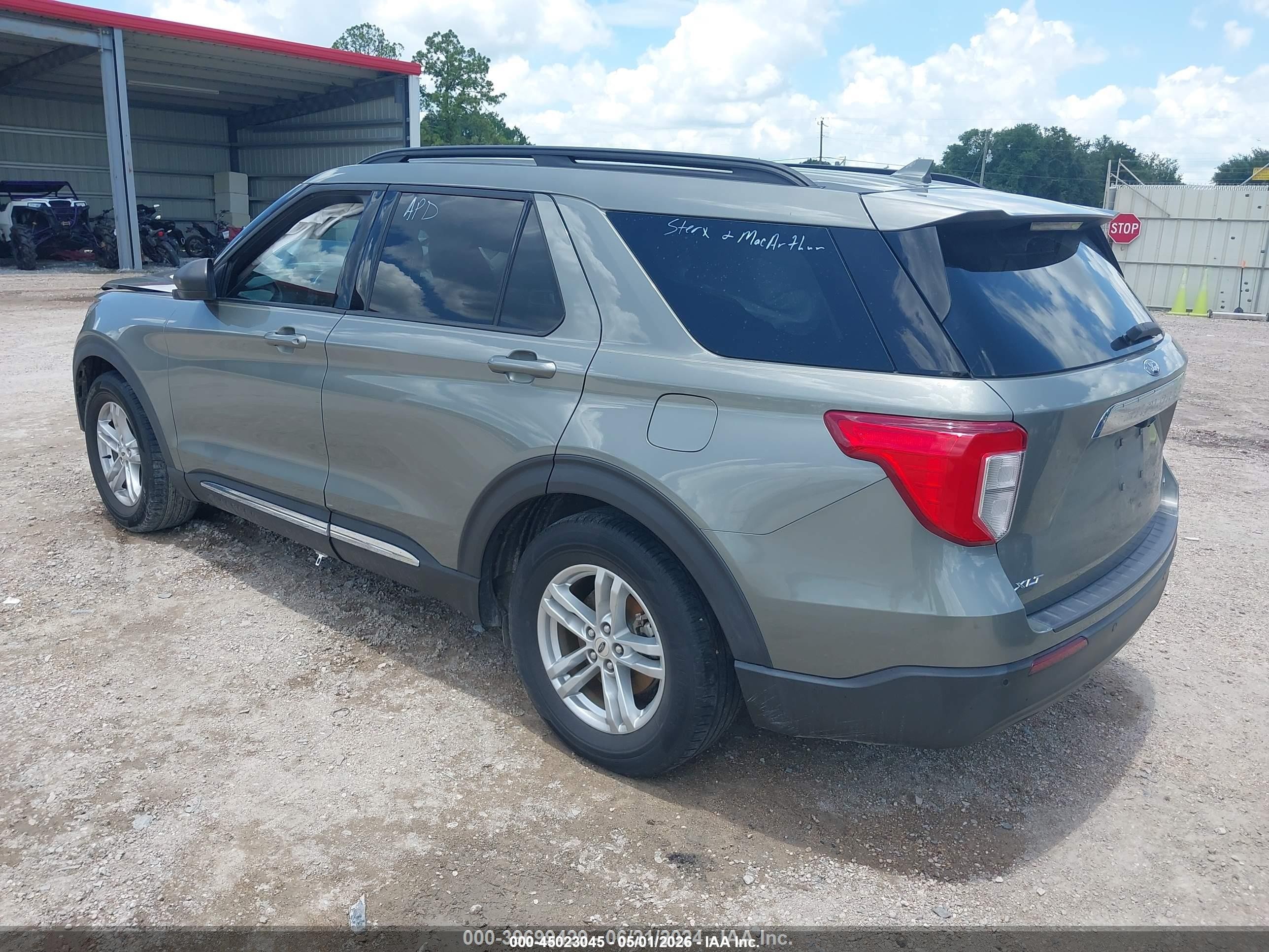 2020 Ford Explorer Xlt Gray vin: 1FMSK7DH4LGB14439