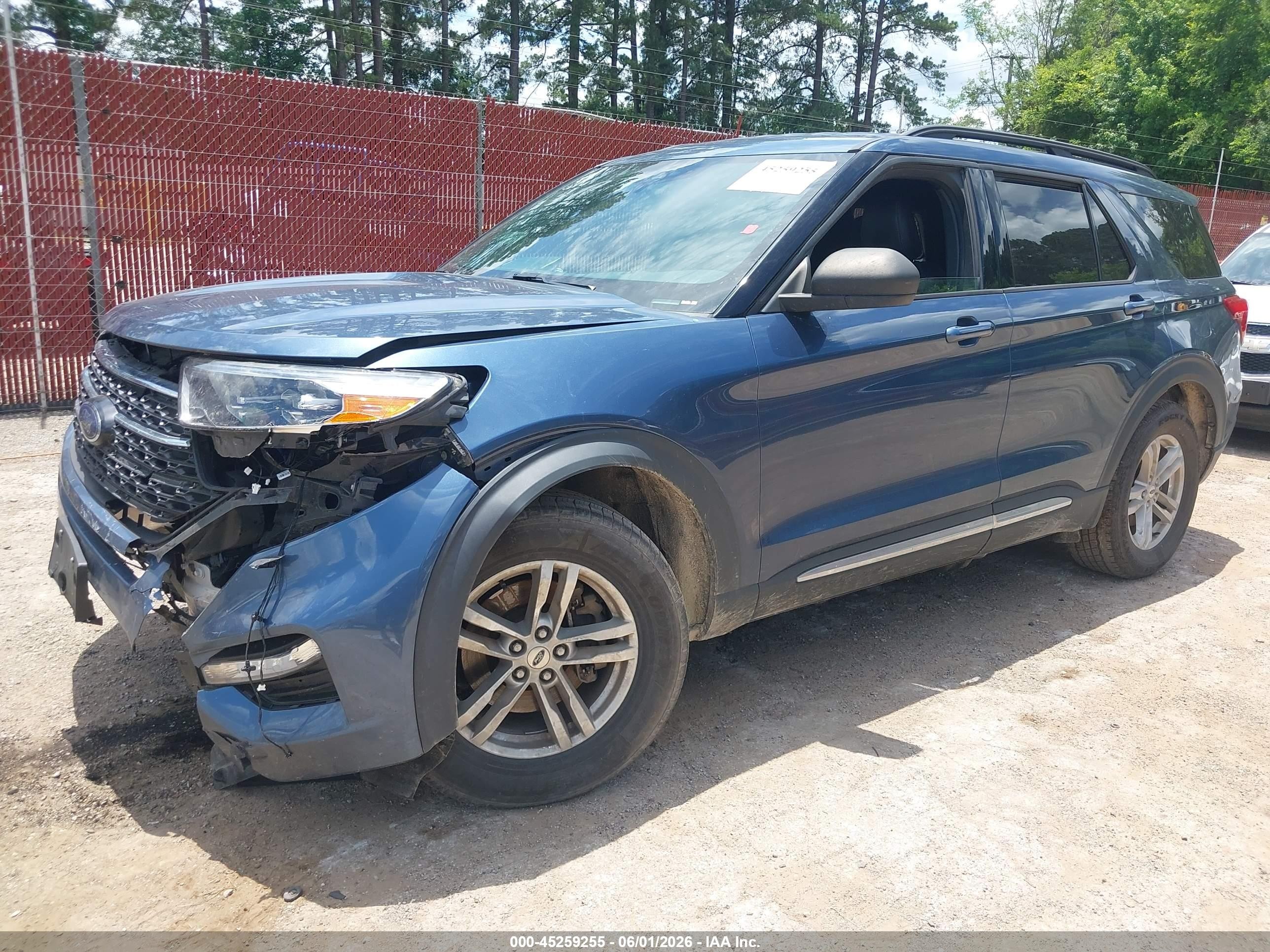 2020 Ford Explorer Xlt Blue vin: 1FMSK7DH4LGB21102