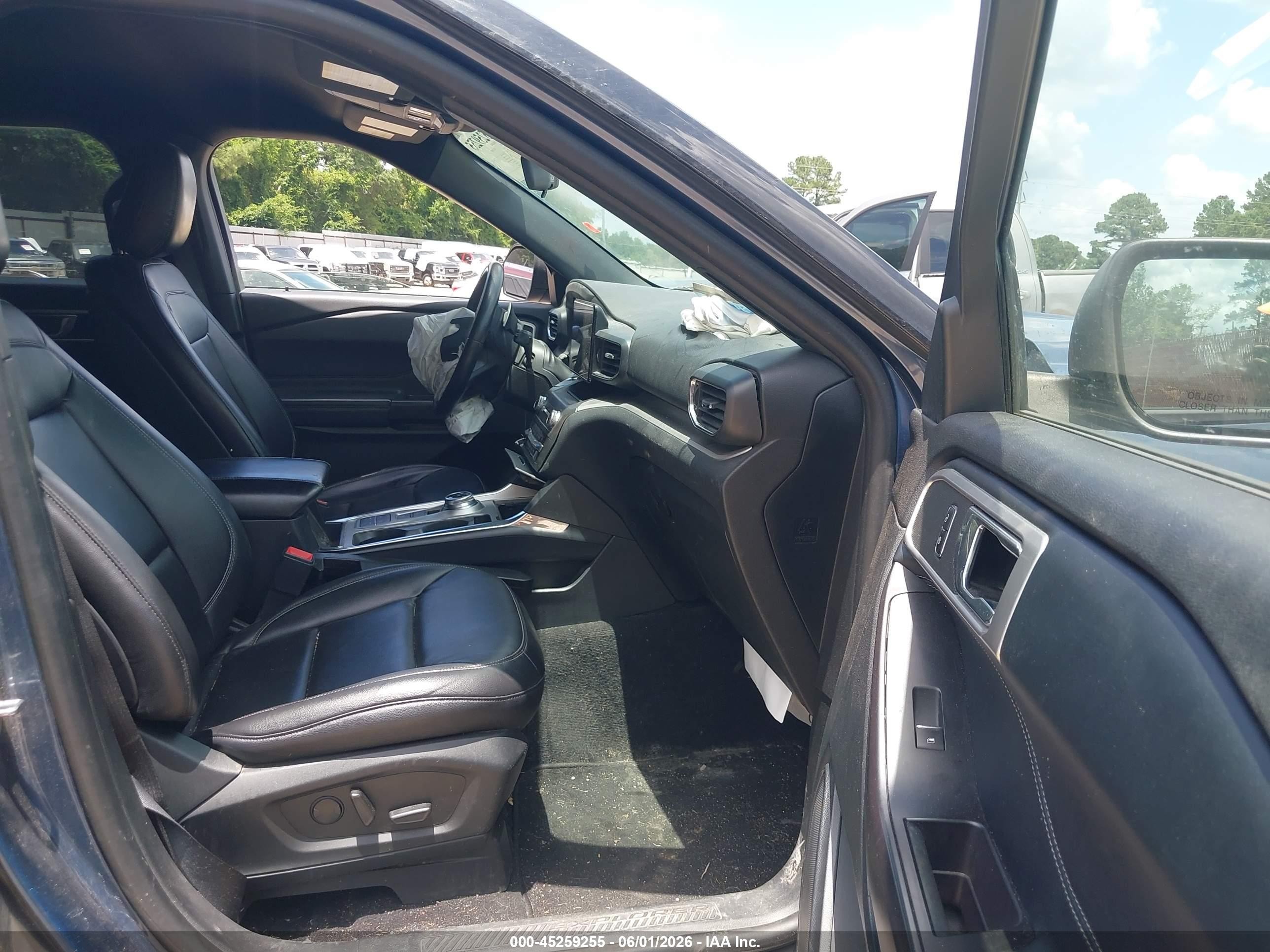 2020 Ford Explorer Xlt Blue vin: 1FMSK7DH4LGB21102