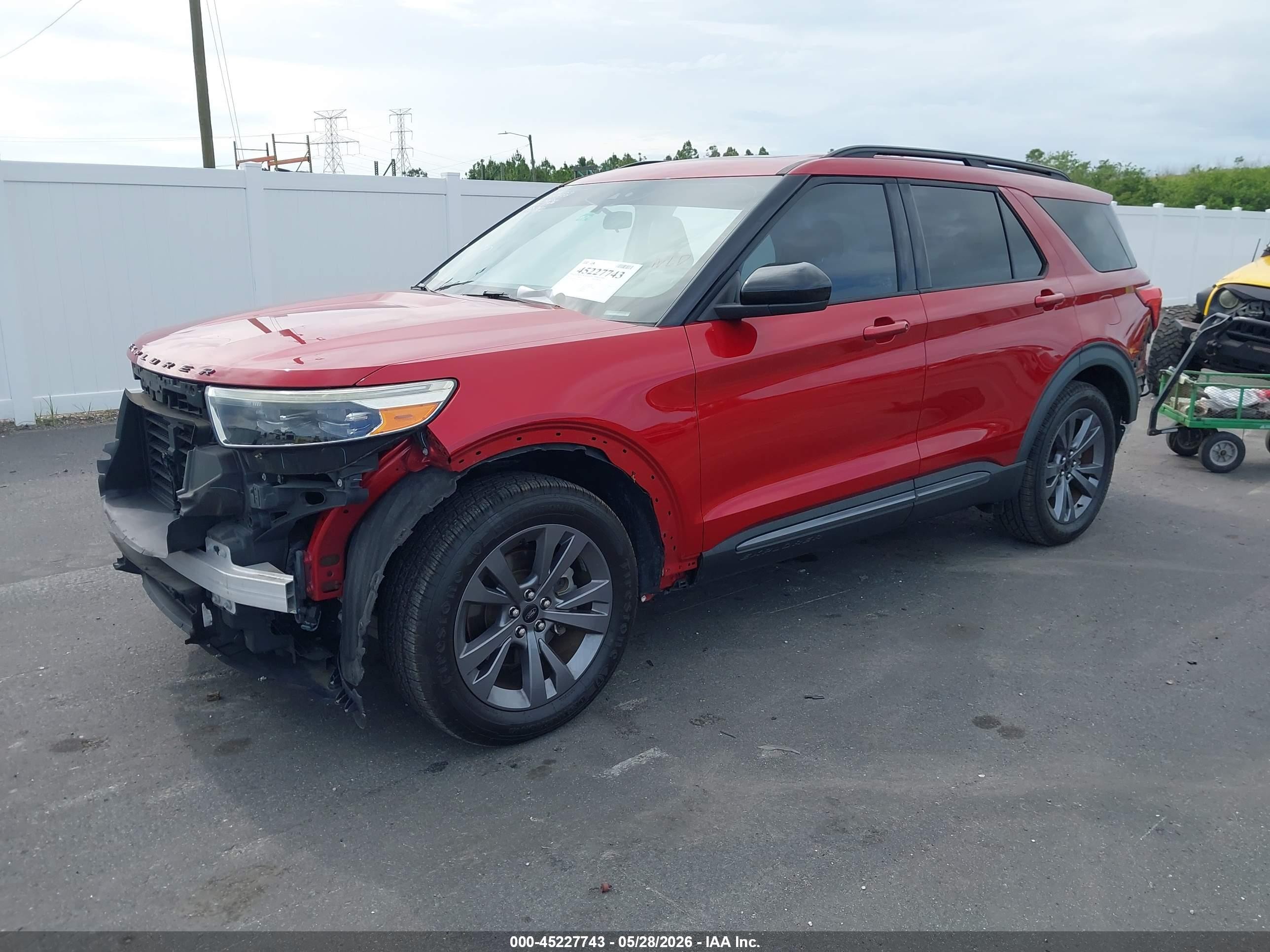 2022 Ford Explorer Xlt Red vin: 1FMSK7DH4NGA73331