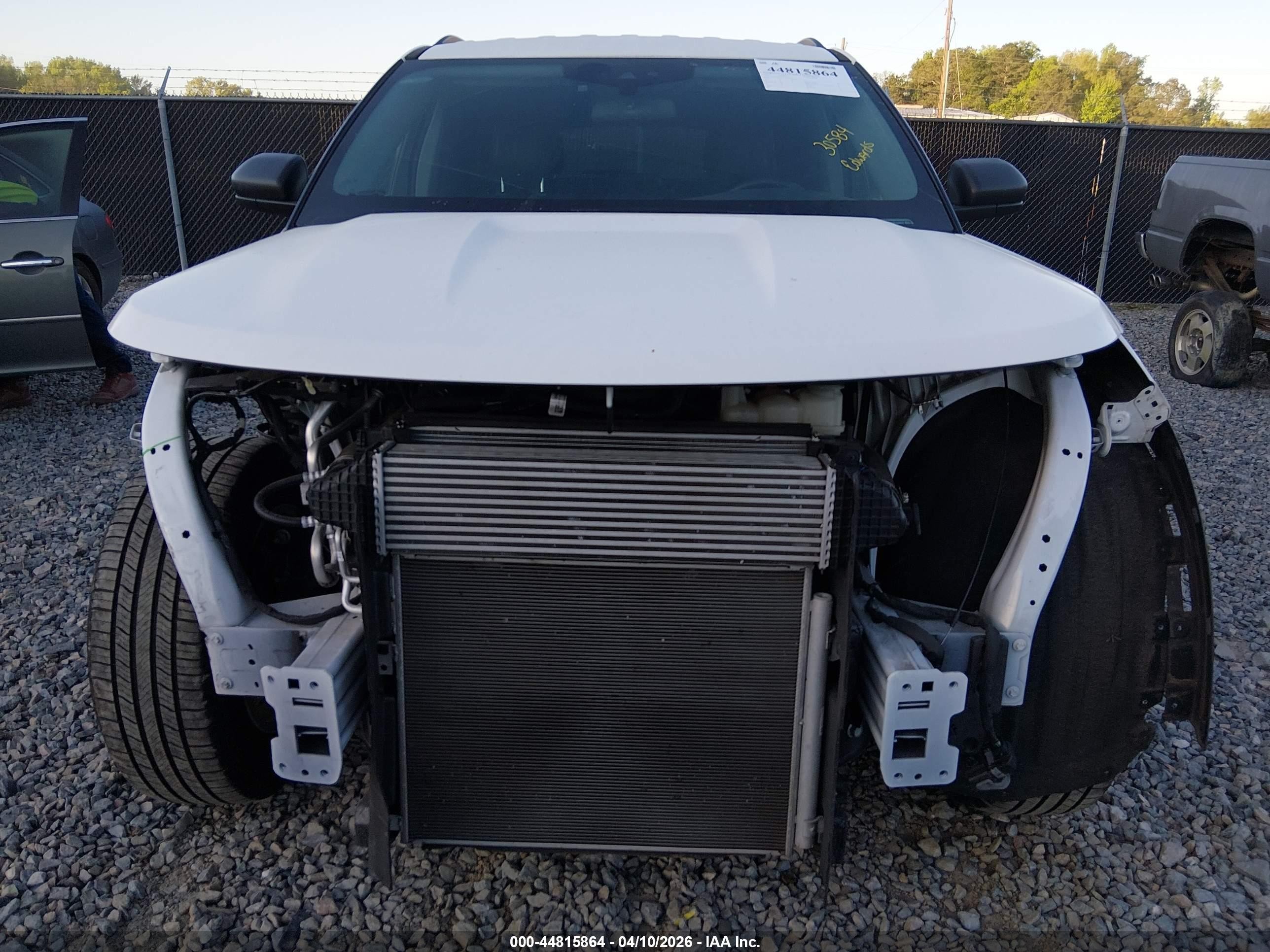 2023 Ford Explorer Xlt White vin: 1FMSK7DH4PGA50019