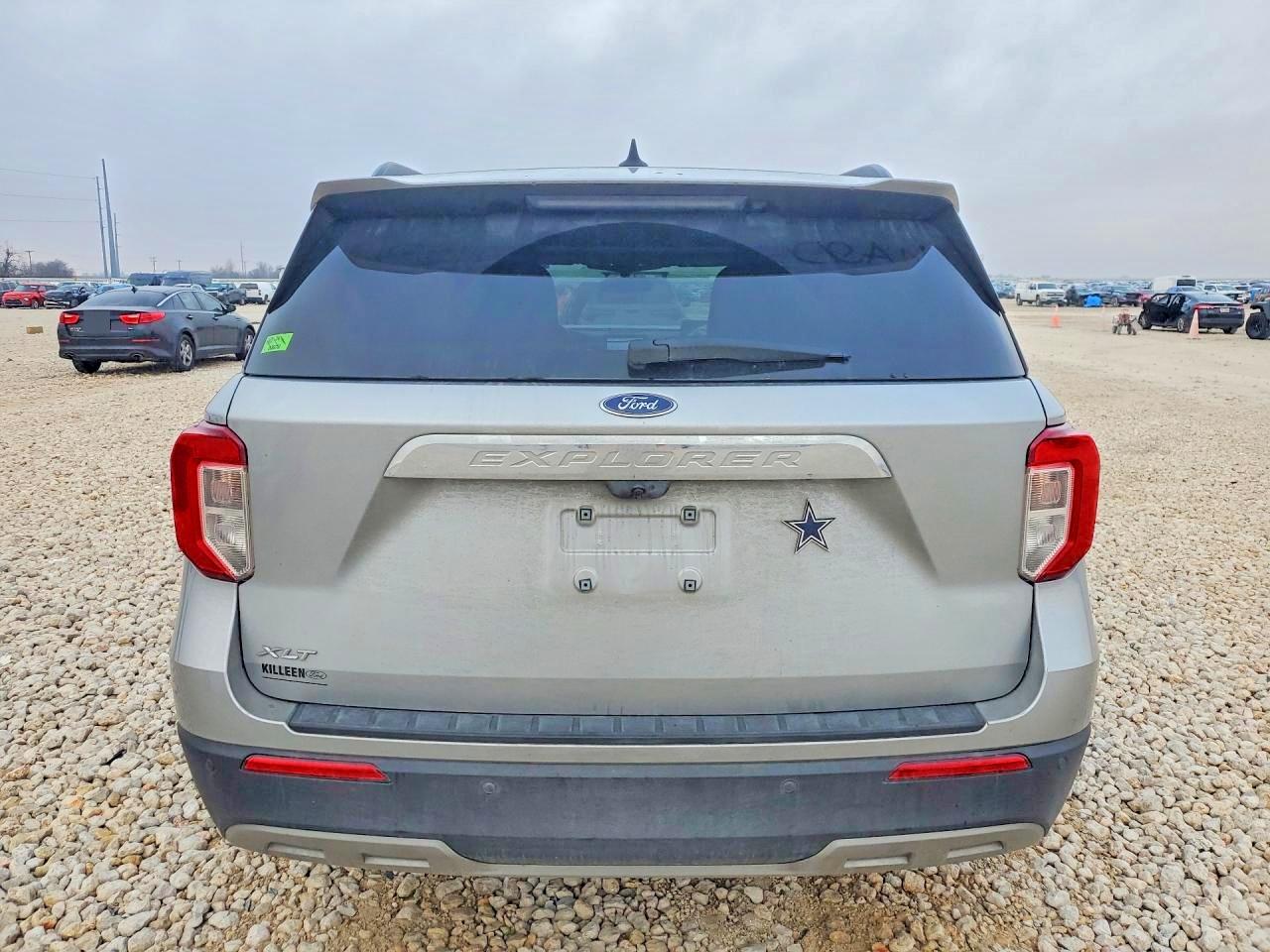 2023 Ford Explorer X Silver vin: 1FMSK7DH4PGC25448