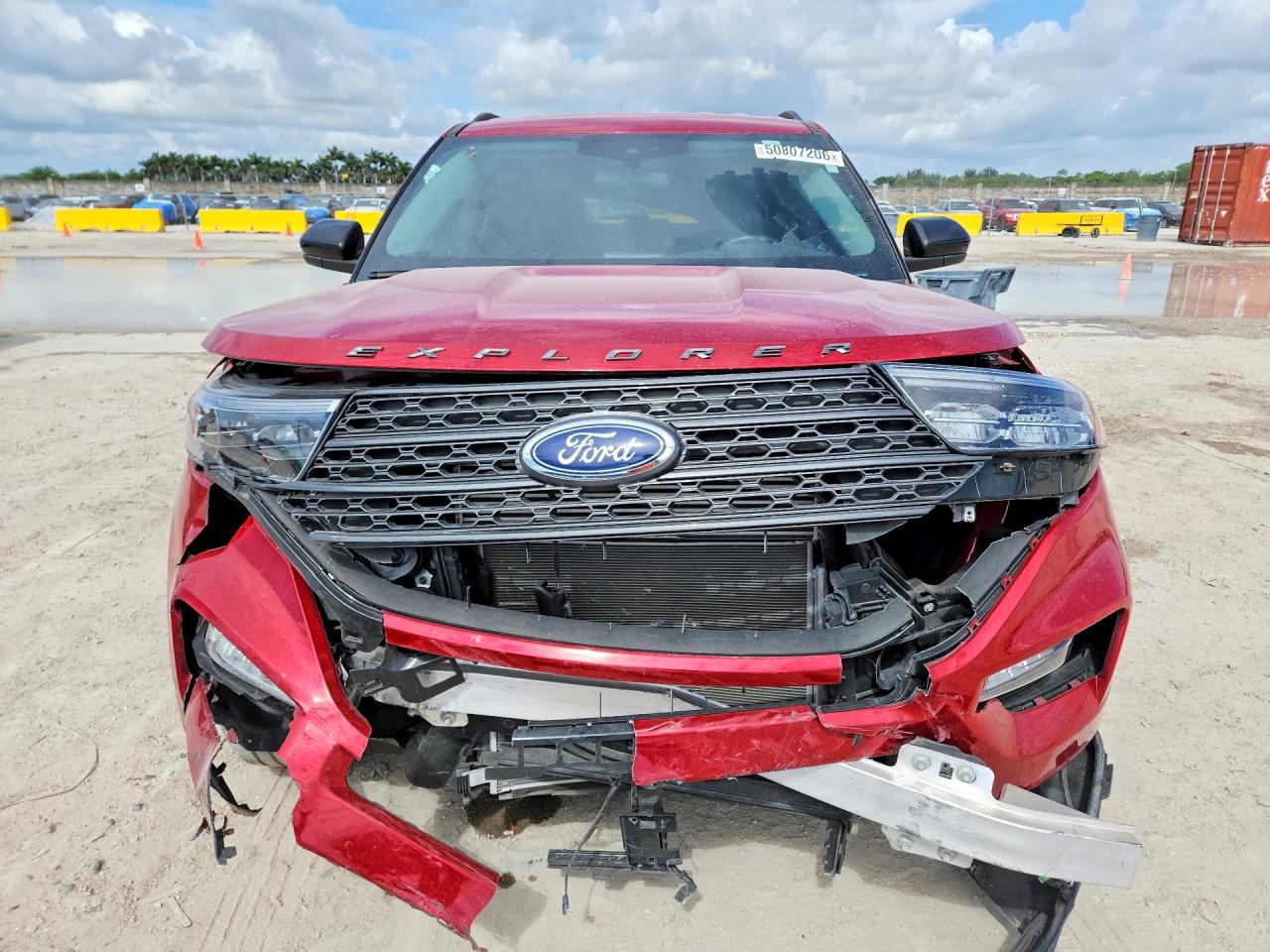 2023 Ford Explorer Xlt Red vin: 1FMSK7DH5PGA97883