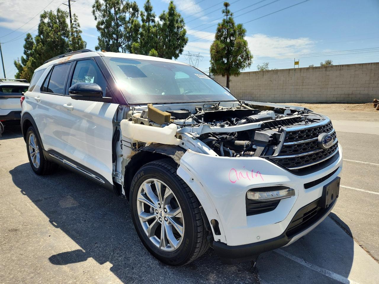 2023 Ford Explorer Xlt Белый vin: 1FMSK7DH6PGA02098