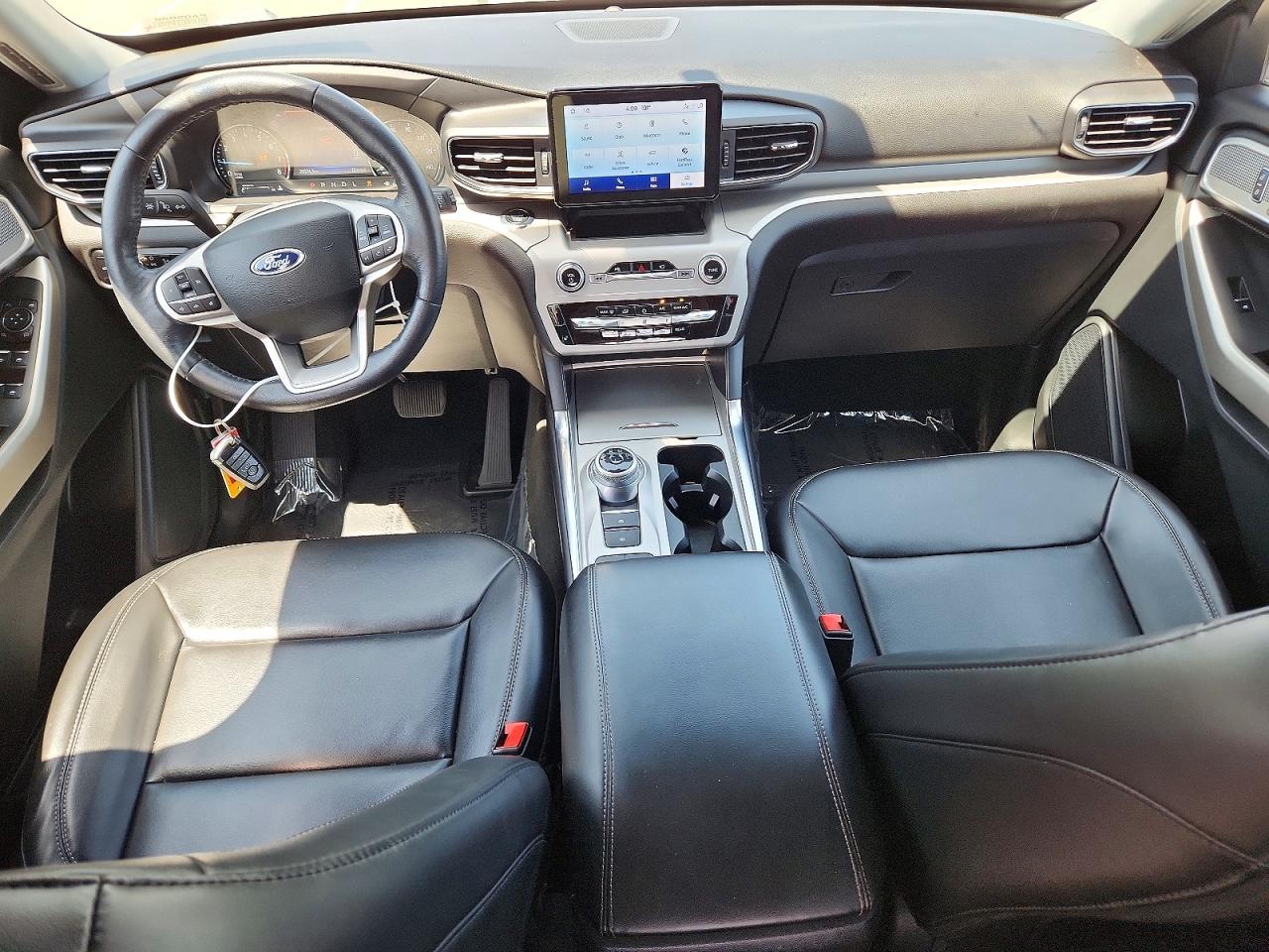 2023 Ford Explorer Xlt Белый vin: 1FMSK7DH6PGA02098