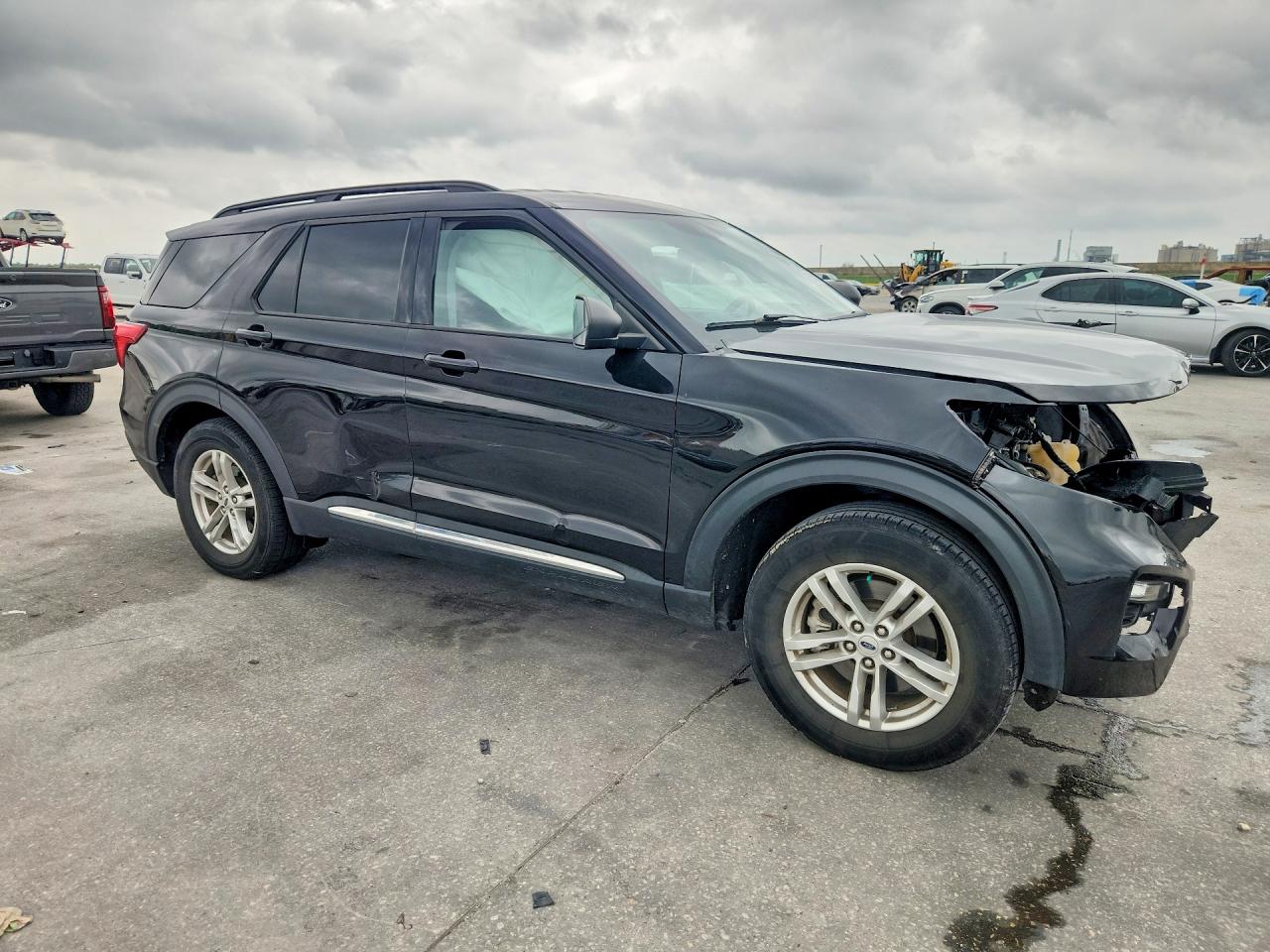 2023 Ford Explorer Xlt Black vin: 1FMSK7DH6PGA59577