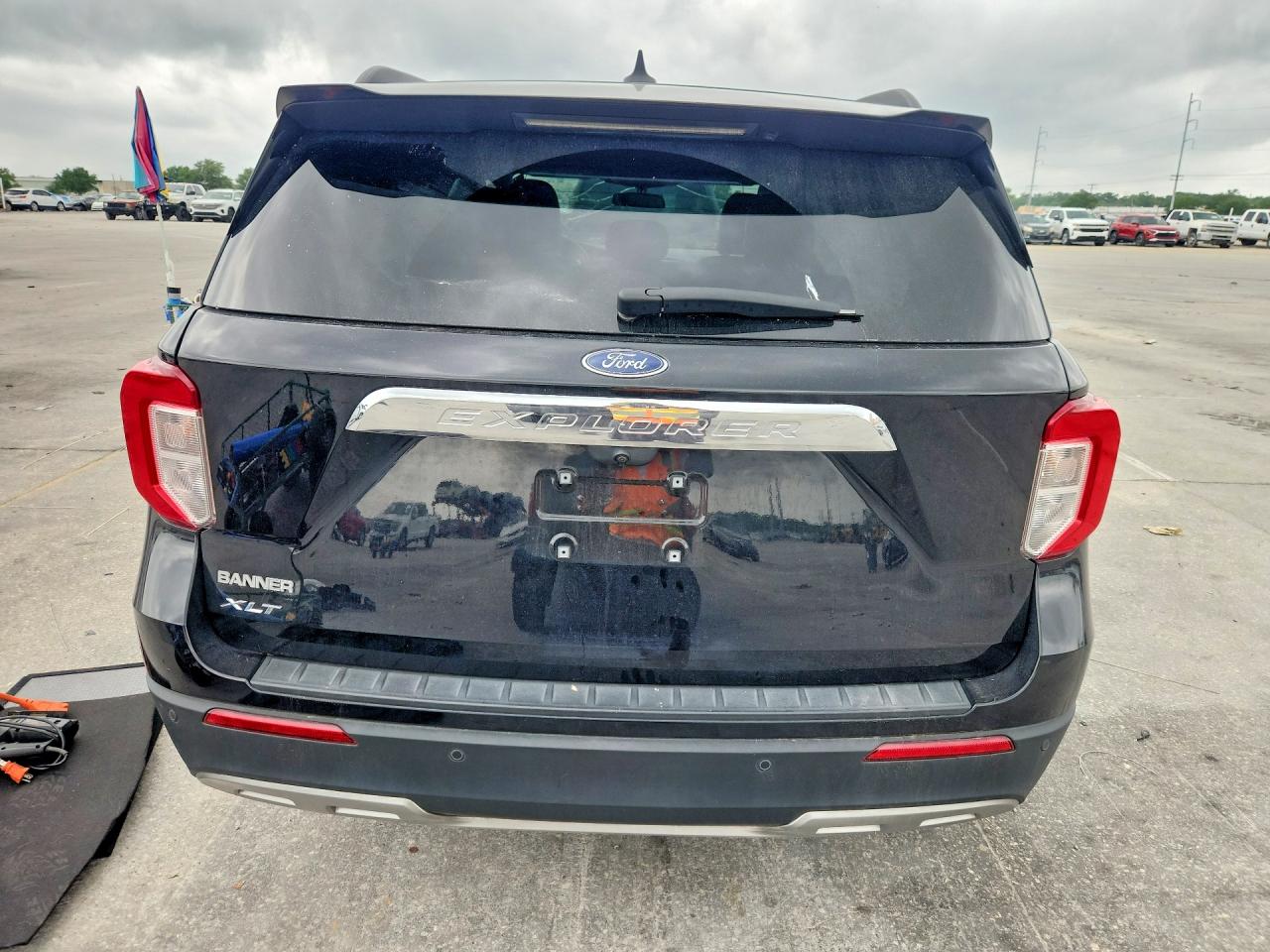 2023 Ford Explorer Xlt Black vin: 1FMSK7DH6PGA59577