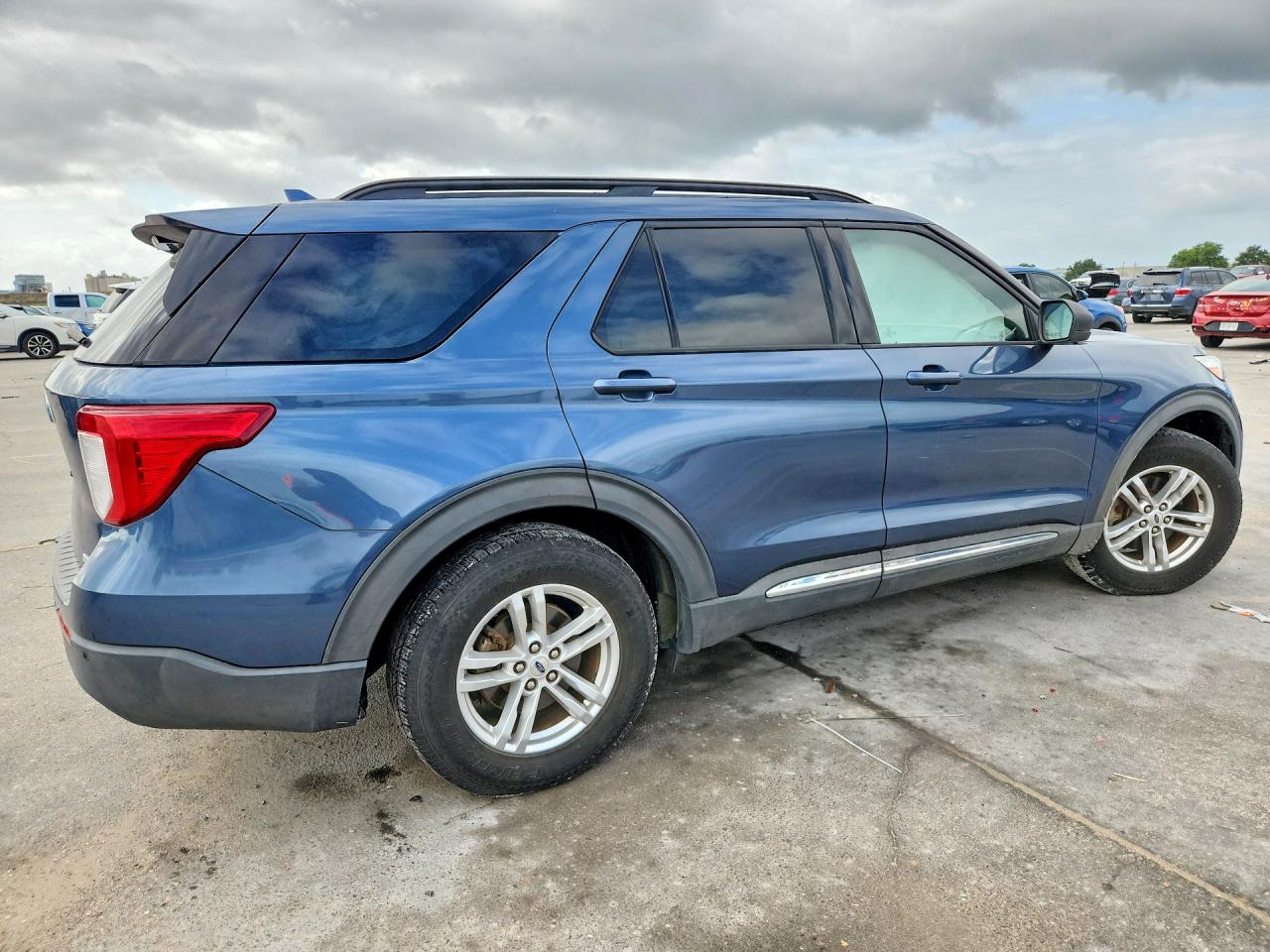 2020 Ford Explorer Xlt Blue vin: 1FMSK7DH8LGA88847