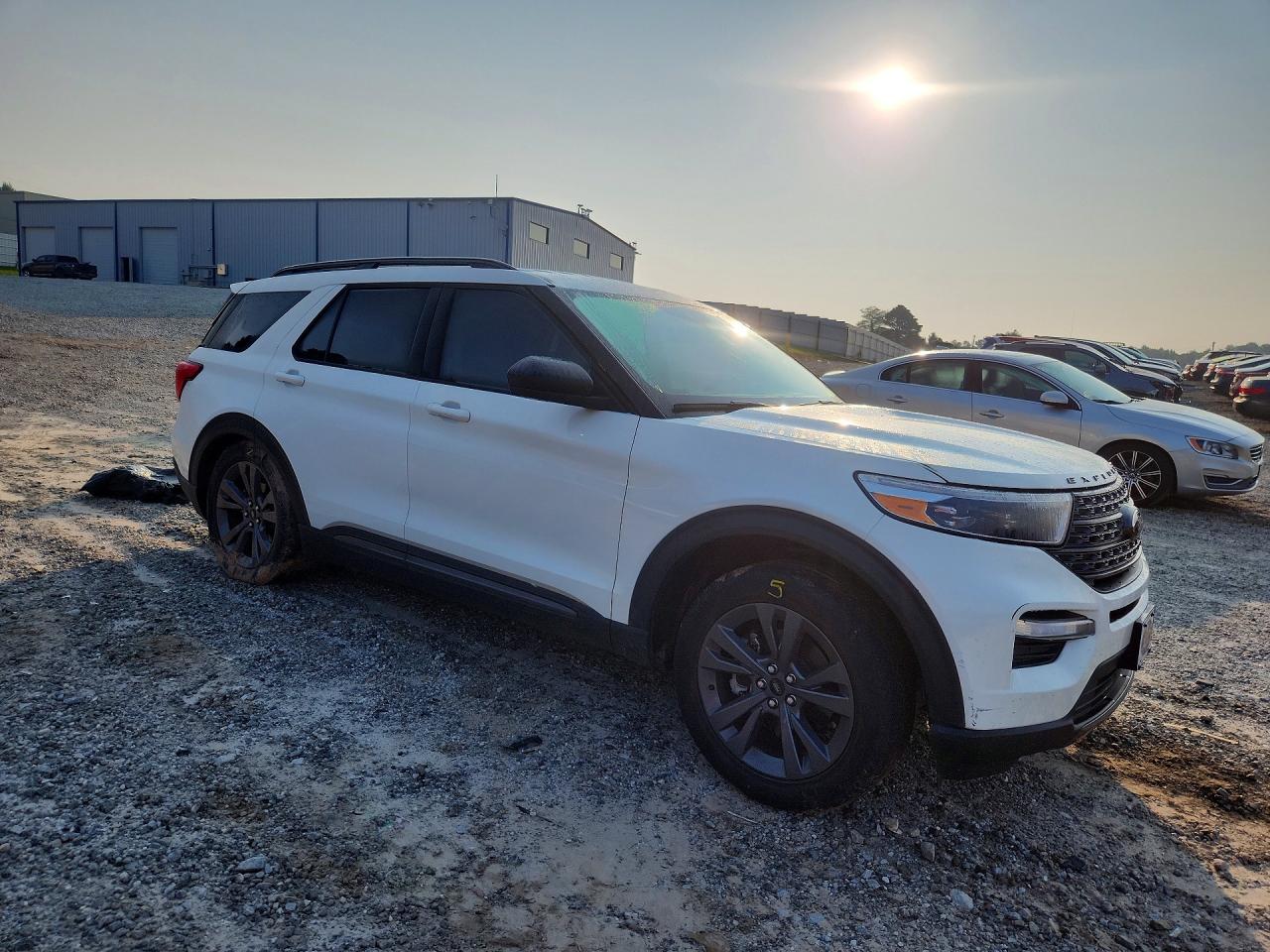 2021 Ford Explorer Xlt Белый vin: 1FMSK7DH8MGA55896