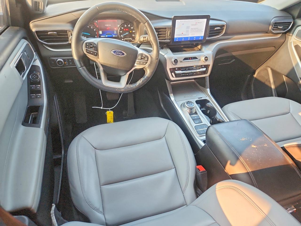 2021 Ford Explorer Xlt Белый vin: 1FMSK7DH8MGA55896