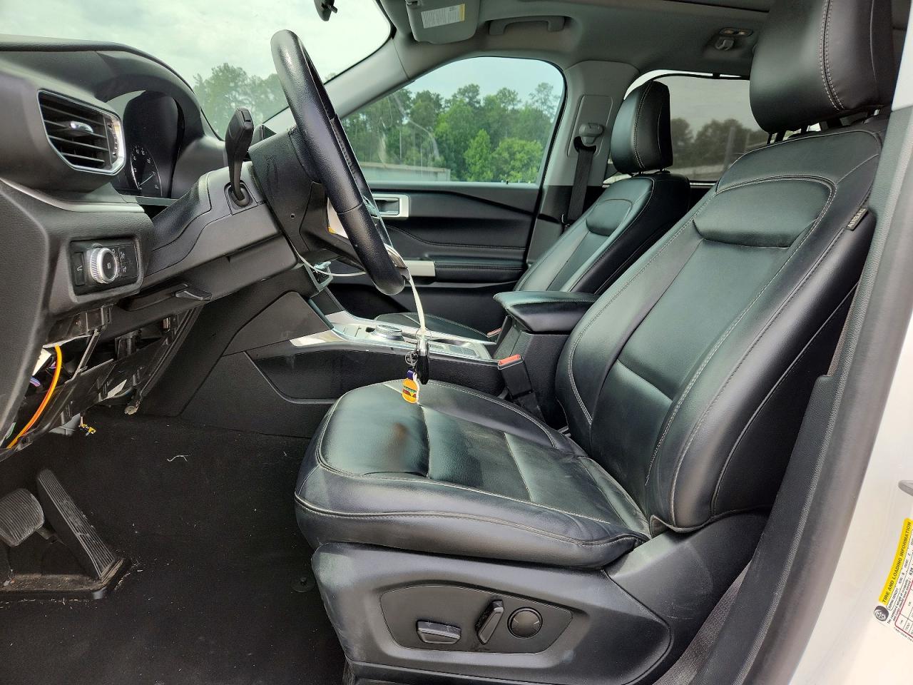 2022 Ford Explorer Xlt Белый vin: 1FMSK7DH8NGA31793