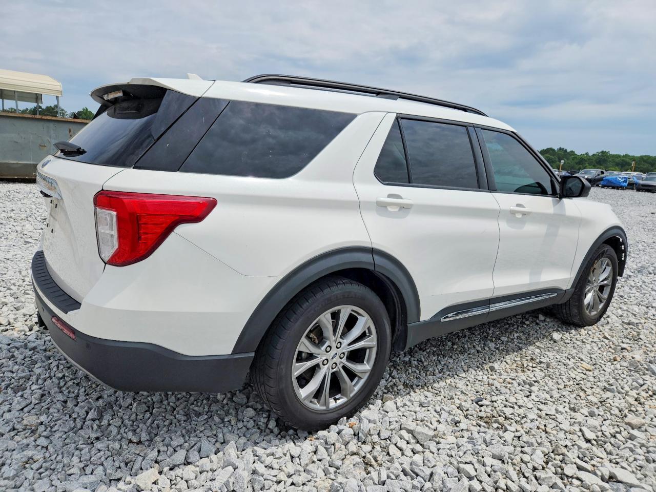 2022 Ford Explorer Xlt Белый vin: 1FMSK7DH8NGA31793