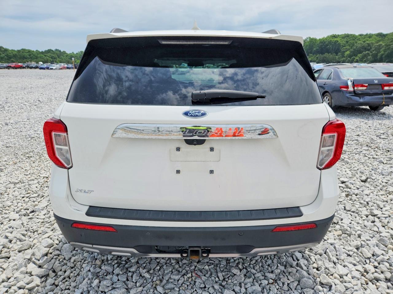 2022 Ford Explorer Xlt Белый vin: 1FMSK7DH8NGA31793