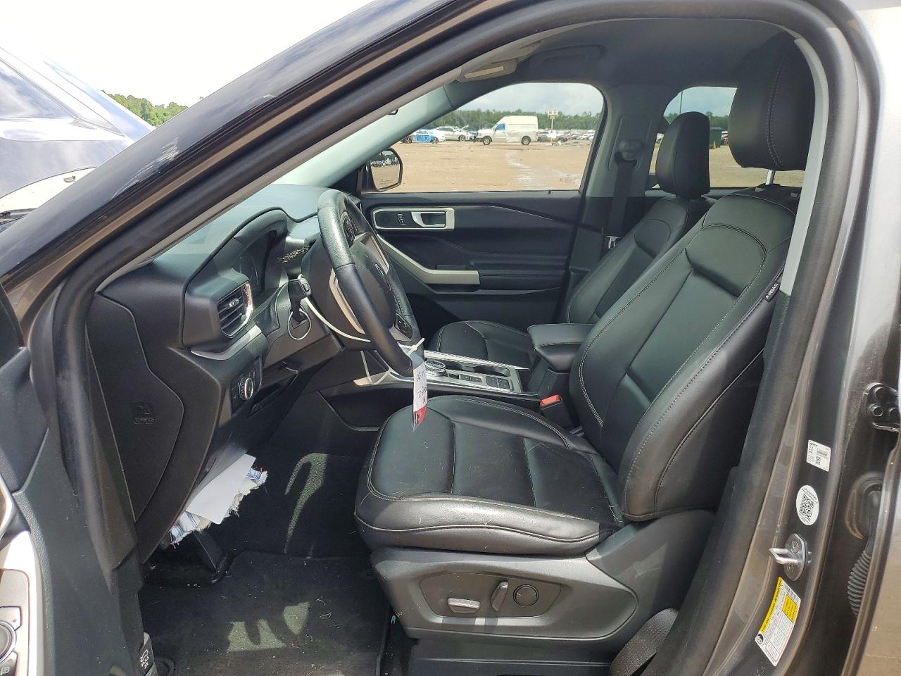 2023 Ford Explorer Xlt Silver vin: 1FMSK7DH8PGB30567