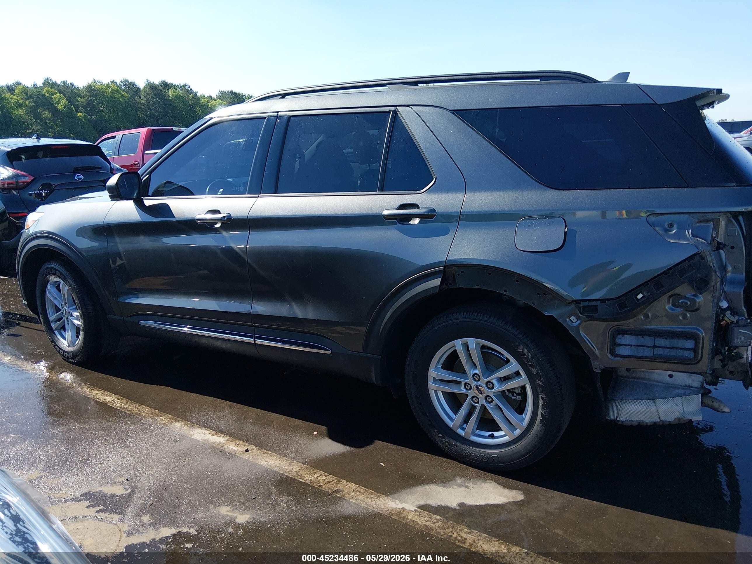 2020 Ford Explorer Xlt Серый vin: 1FMSK7DHXLGA88607