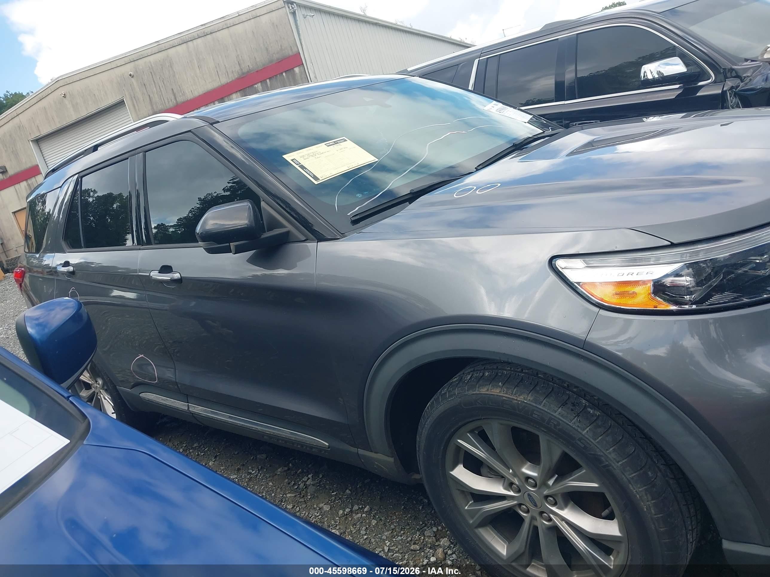 2021 Ford Explorer Limited Gray vin: 1FMSK7FH4MGB72534
