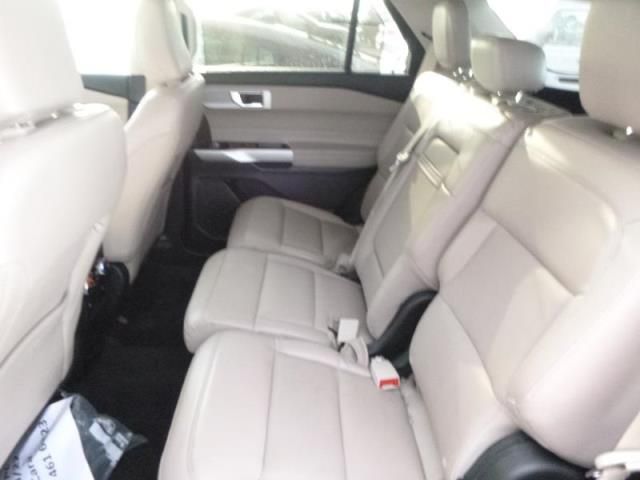 2021 Ford Explorer Limited Красный vin: 1FMSK7FH7MGB55209