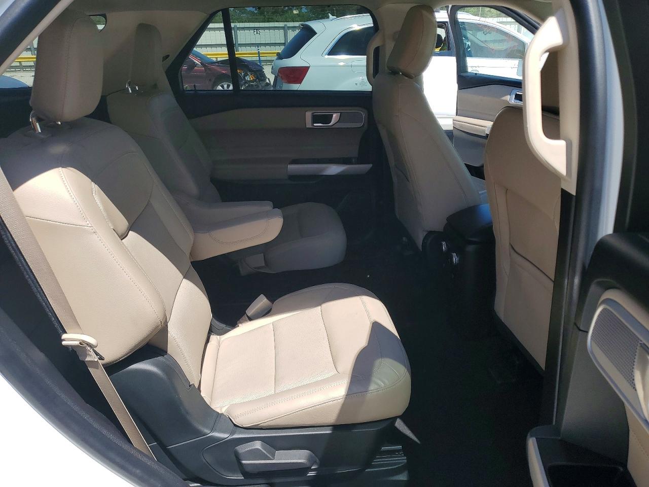 2022 Ford Explorer Limited White vin: 1FMSK7FH8NGB77396