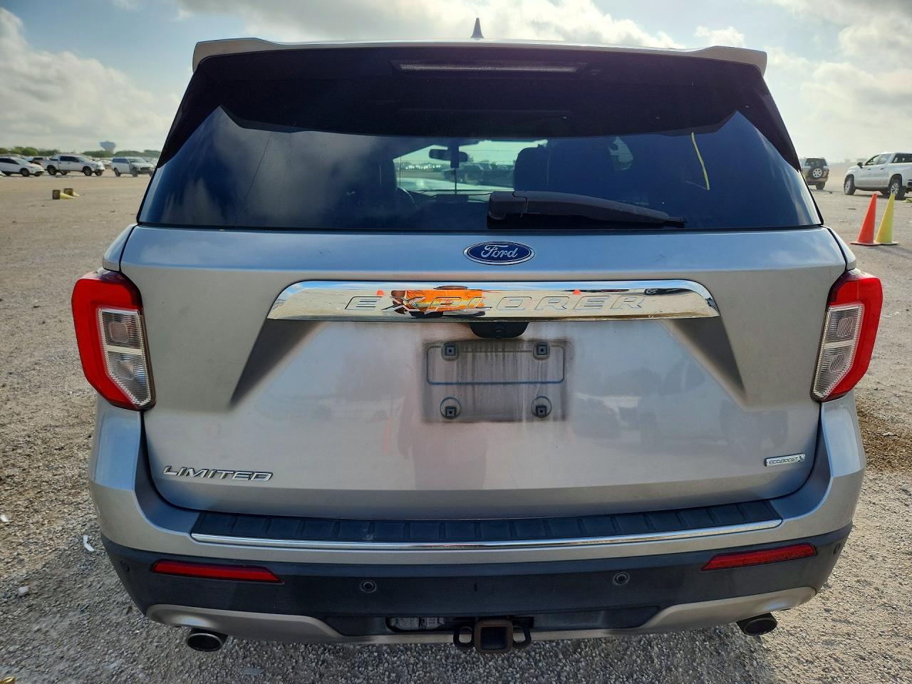 2020 Ford Explorer Limited Silver vin: 1FMSK7FH9LGA26743