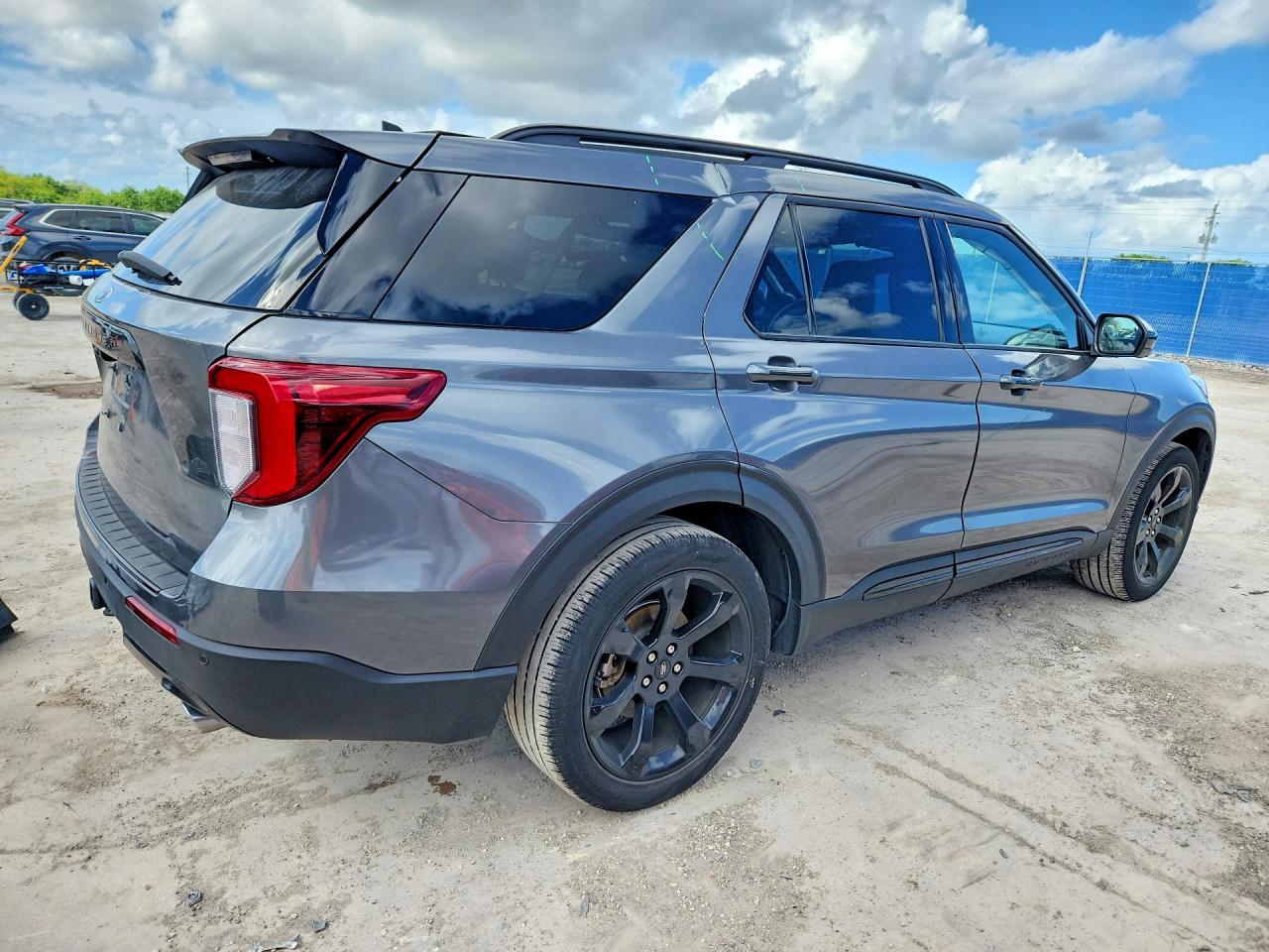 2023 Ford Explorer St-line Gray vin: 1FMSK7KH0PGA41367