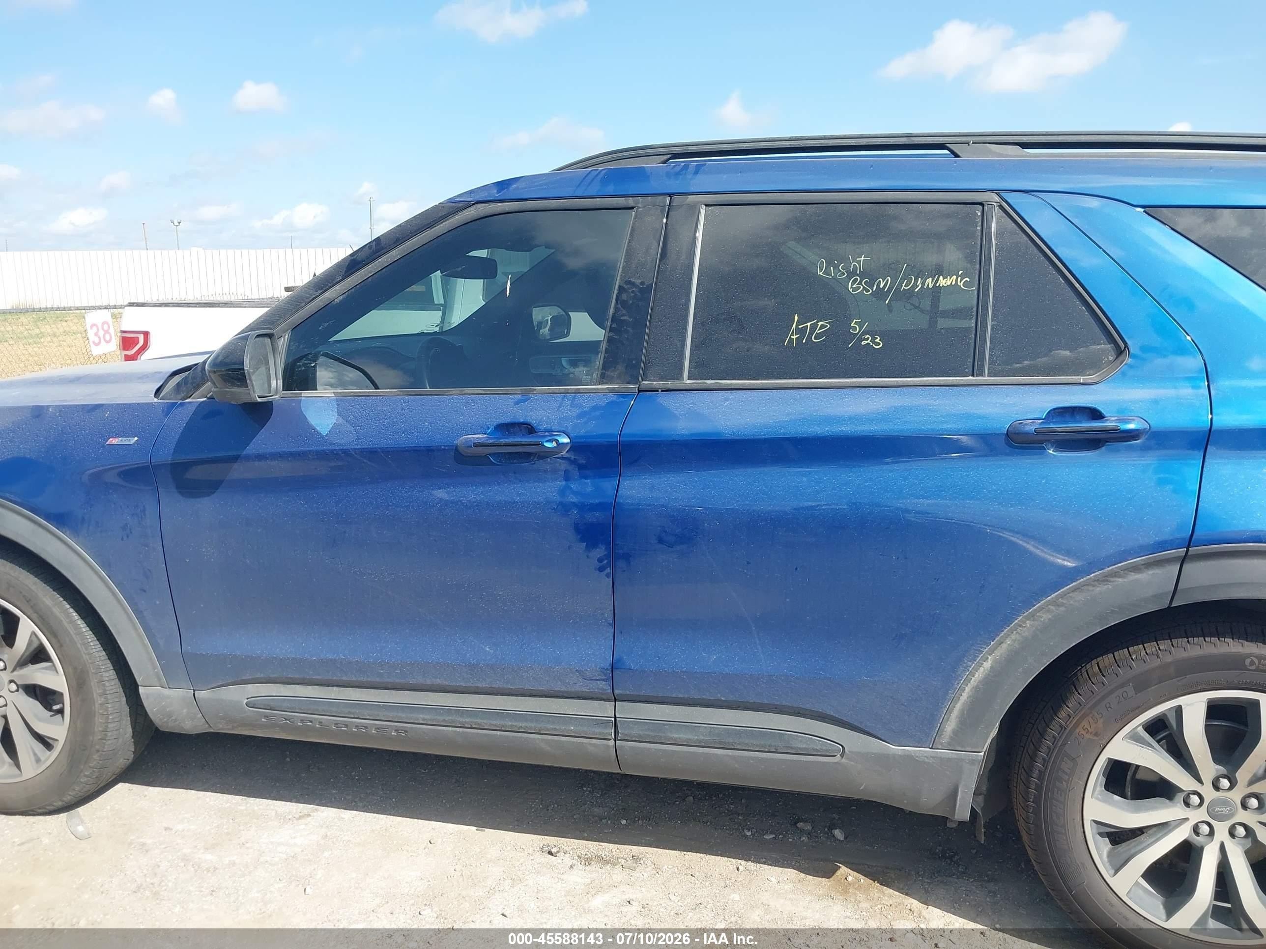 2022 Ford Explorer St-line Blue vin: 1FMSK7KH2NGC10270