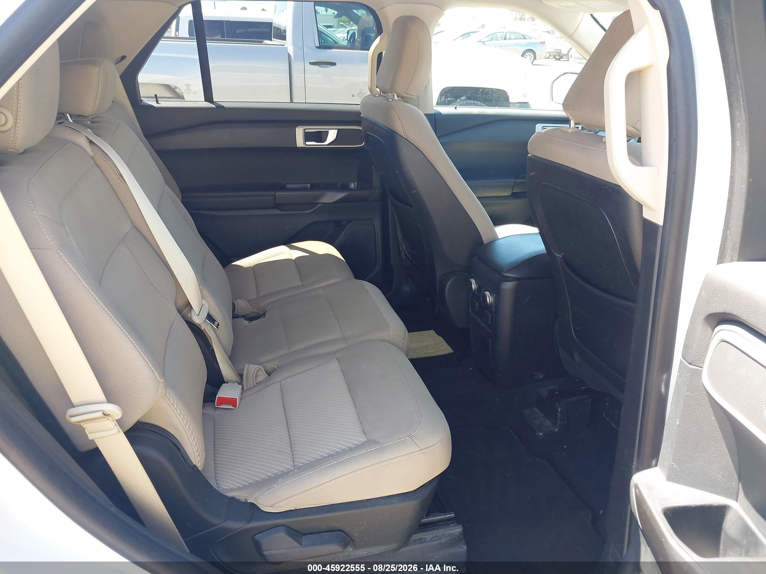 2020 Ford Explorer   Белый vin: 1FMSK8BB2LGC68507