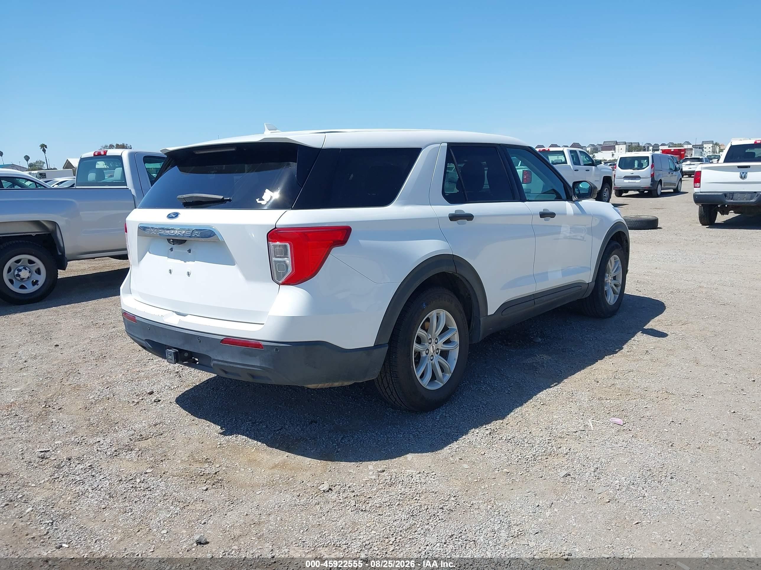 2020 Ford Explorer   Белый vin: 1FMSK8BB2LGC68507