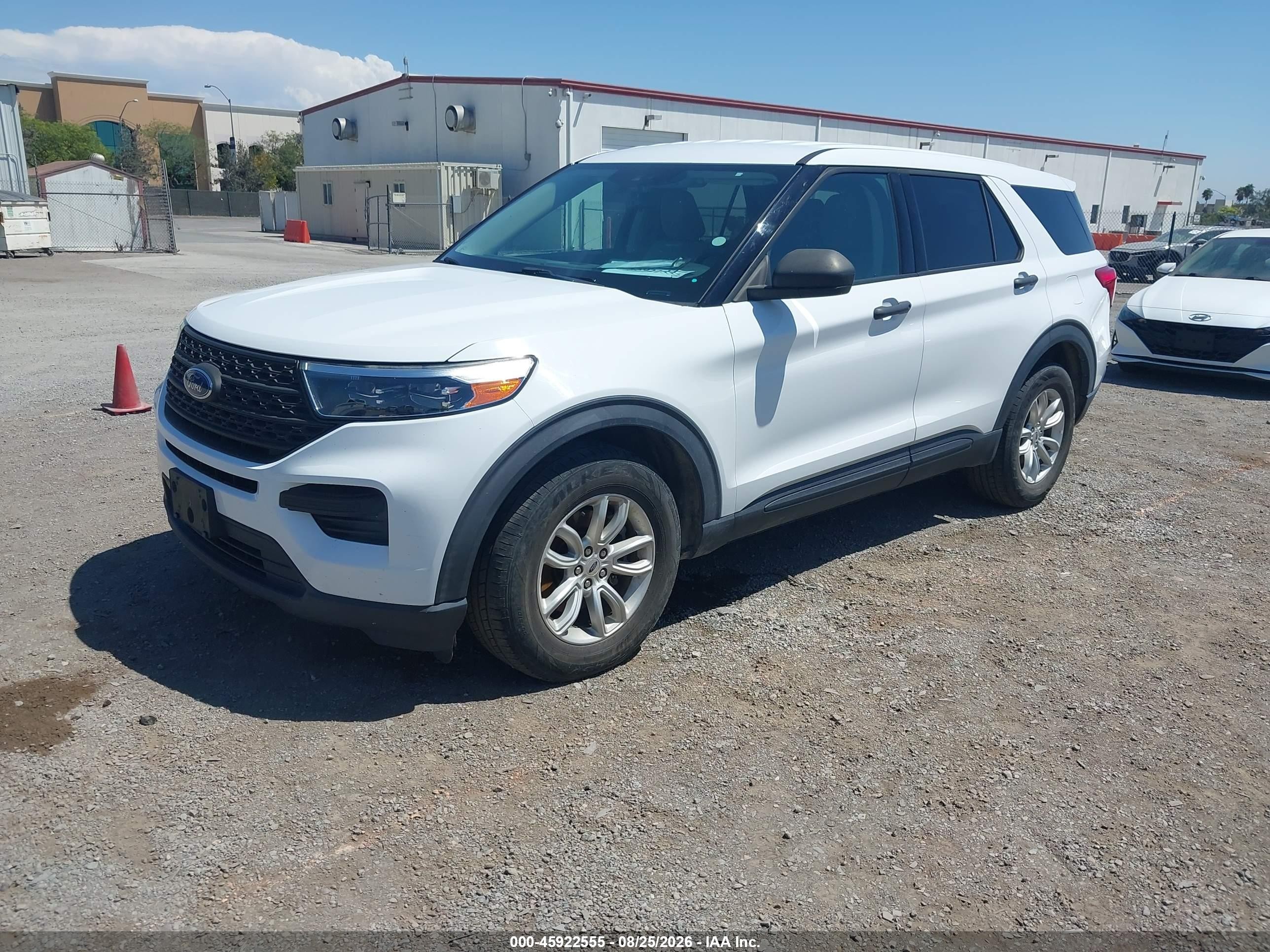 2020 Ford Explorer   Белый vin: 1FMSK8BB2LGC68507